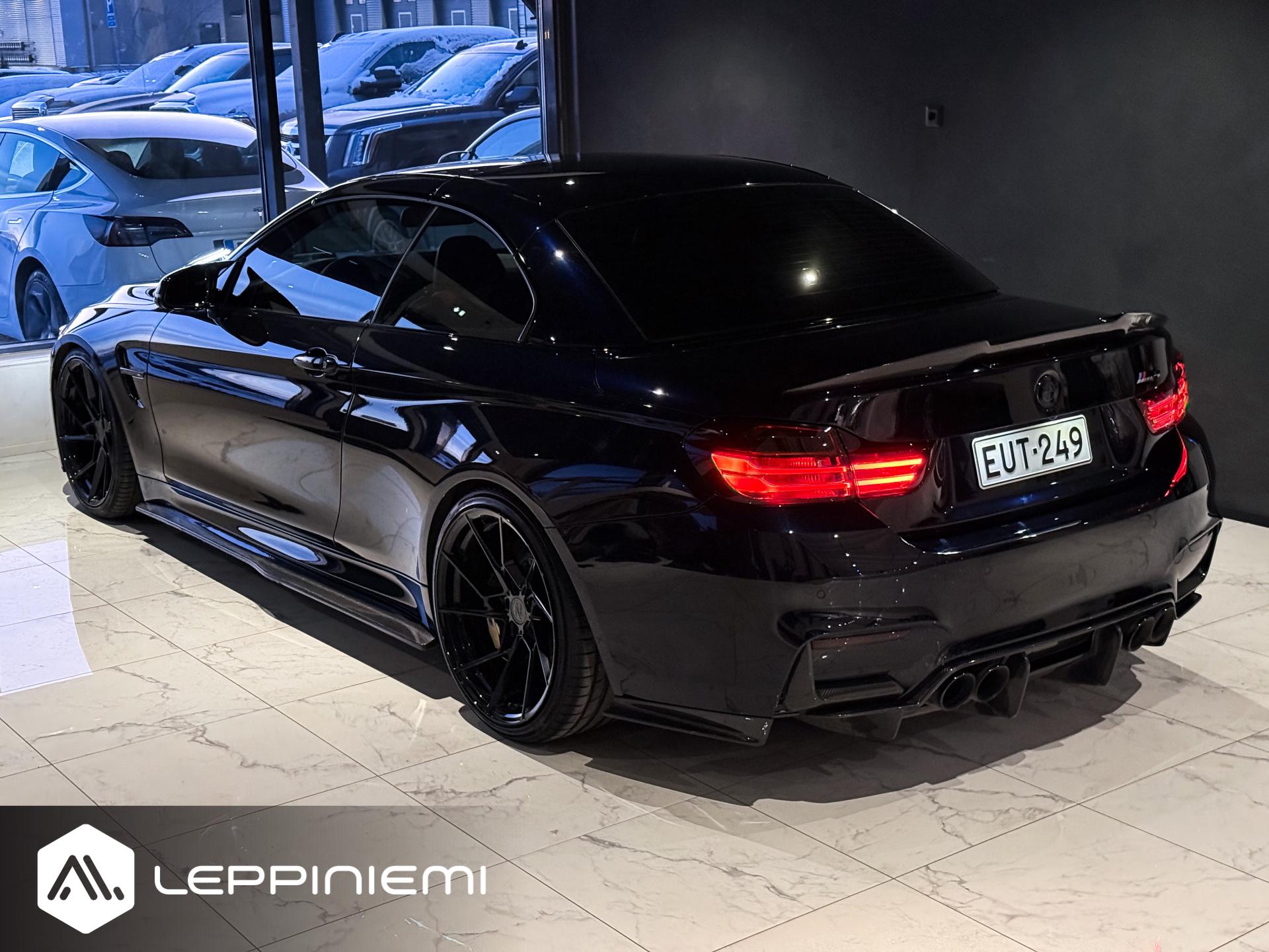 BMW M4 2015