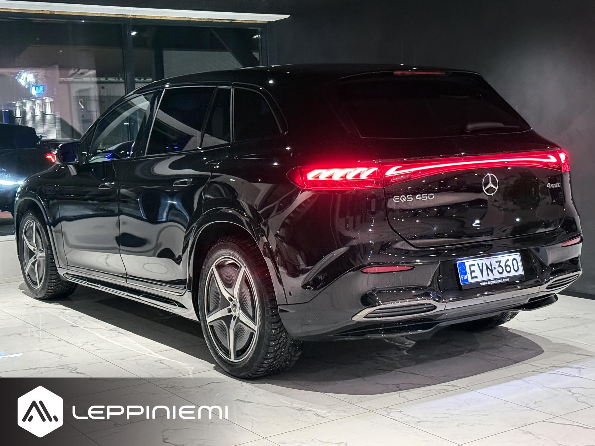 MERCEDES-BENZ EQS SUV 2023