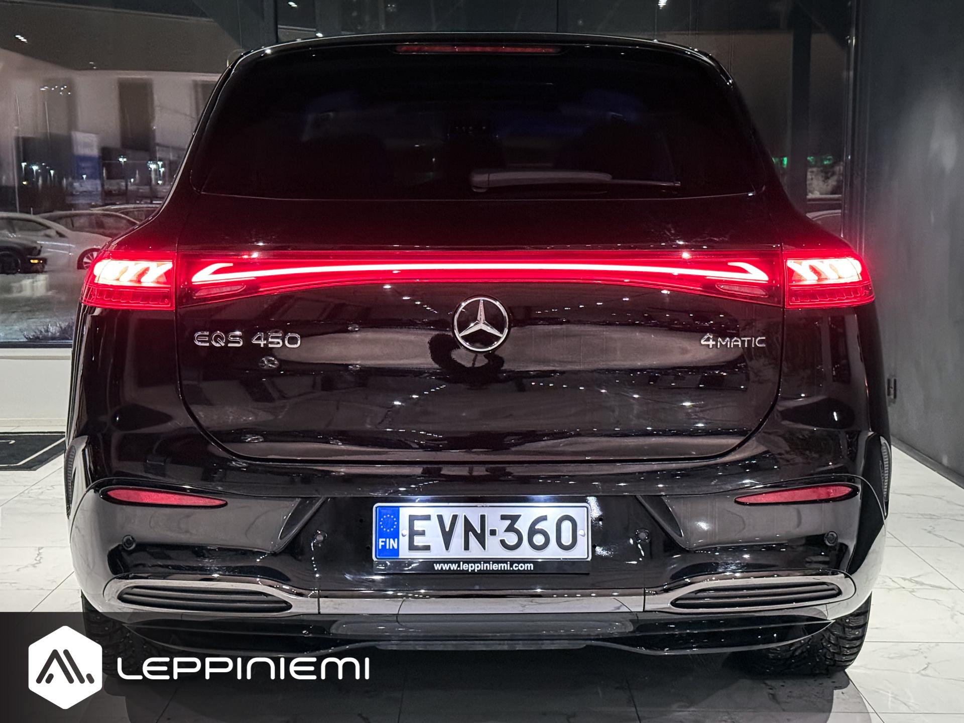 MERCEDES-BENZ EQS SUV 2023