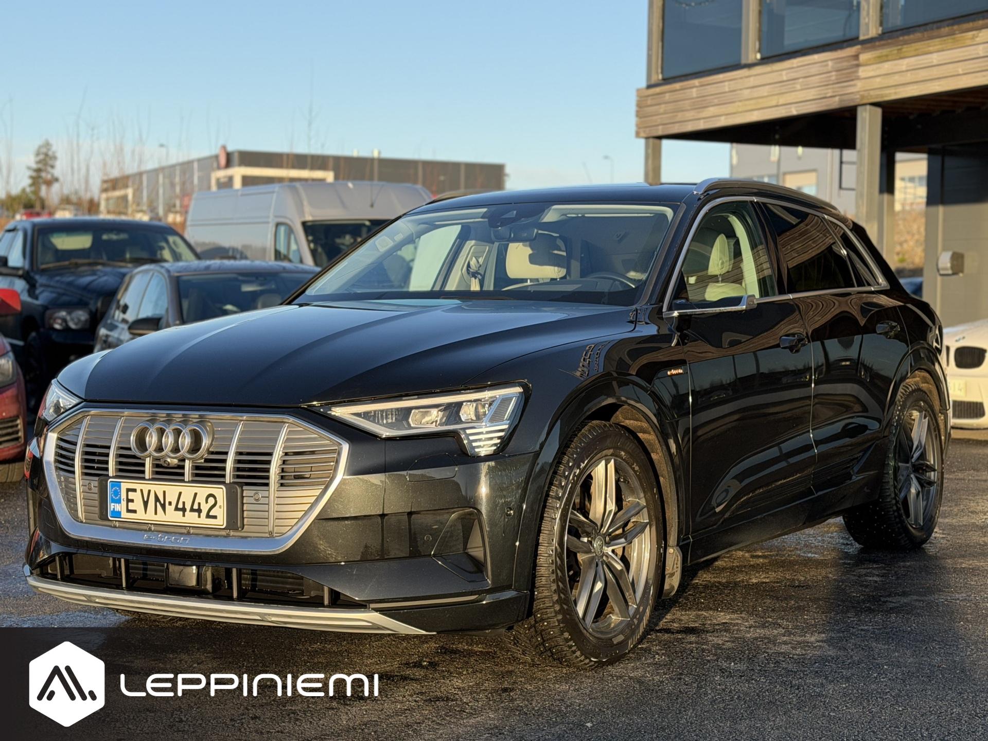 AUDI e-tron 2020