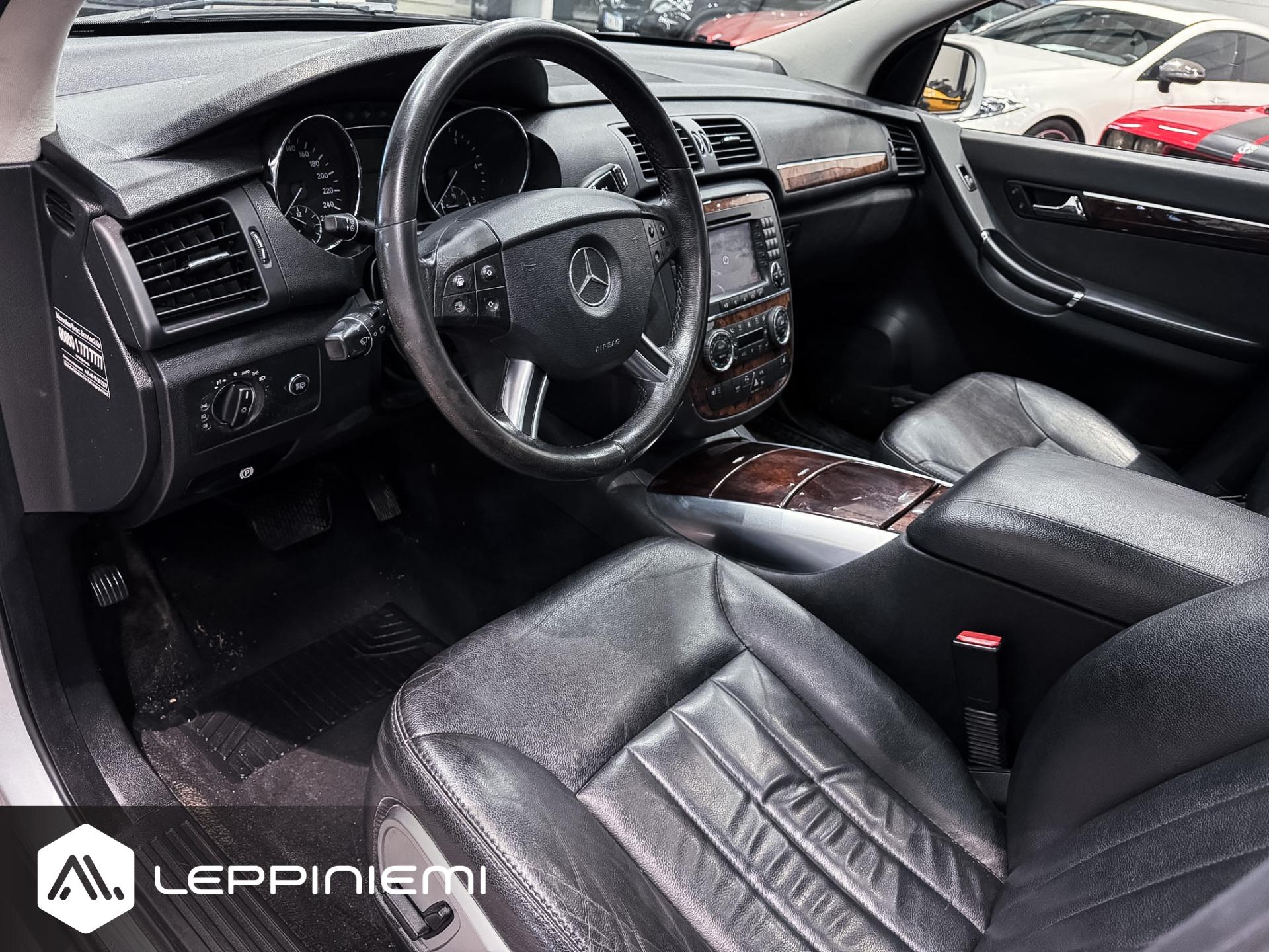 MERCEDES-BENZ R 2007