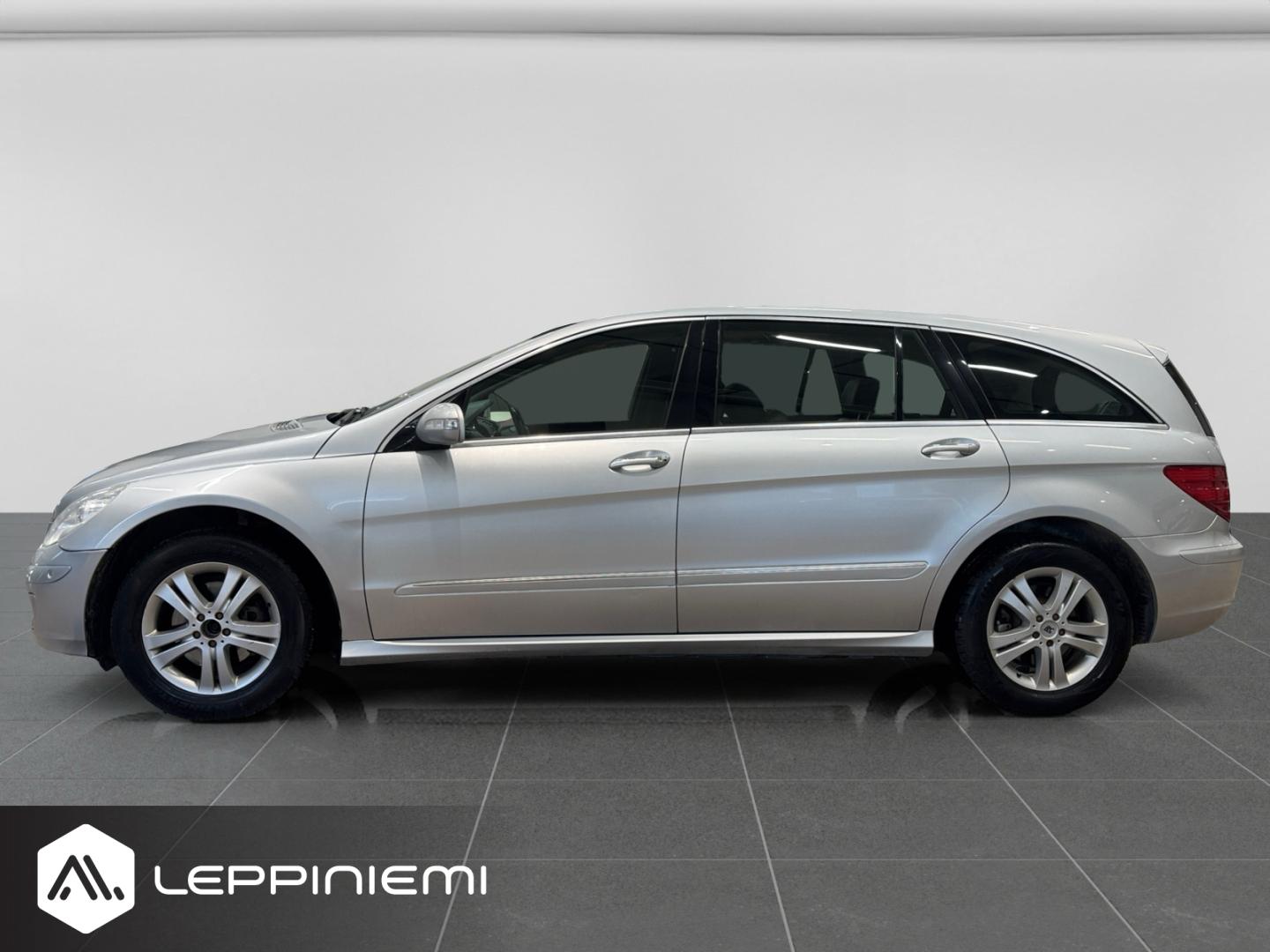 MERCEDES-BENZ R 2007