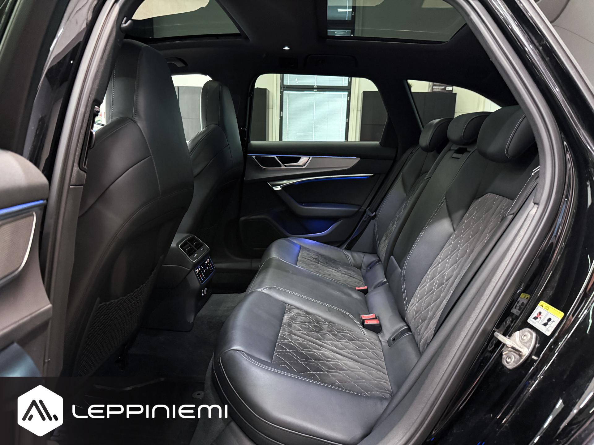 AUDI S6 2020
