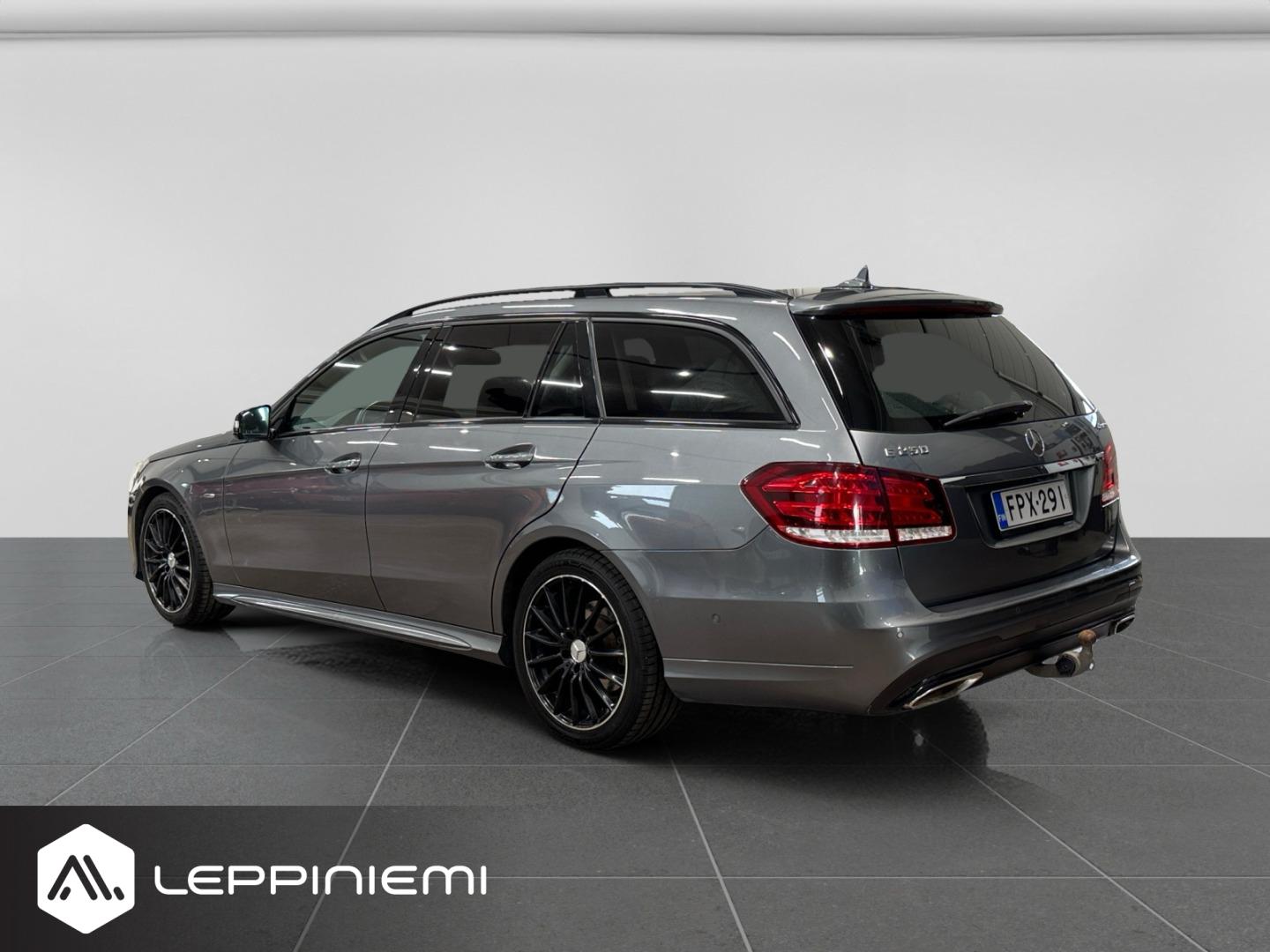 MERCEDES-BENZ E 2016