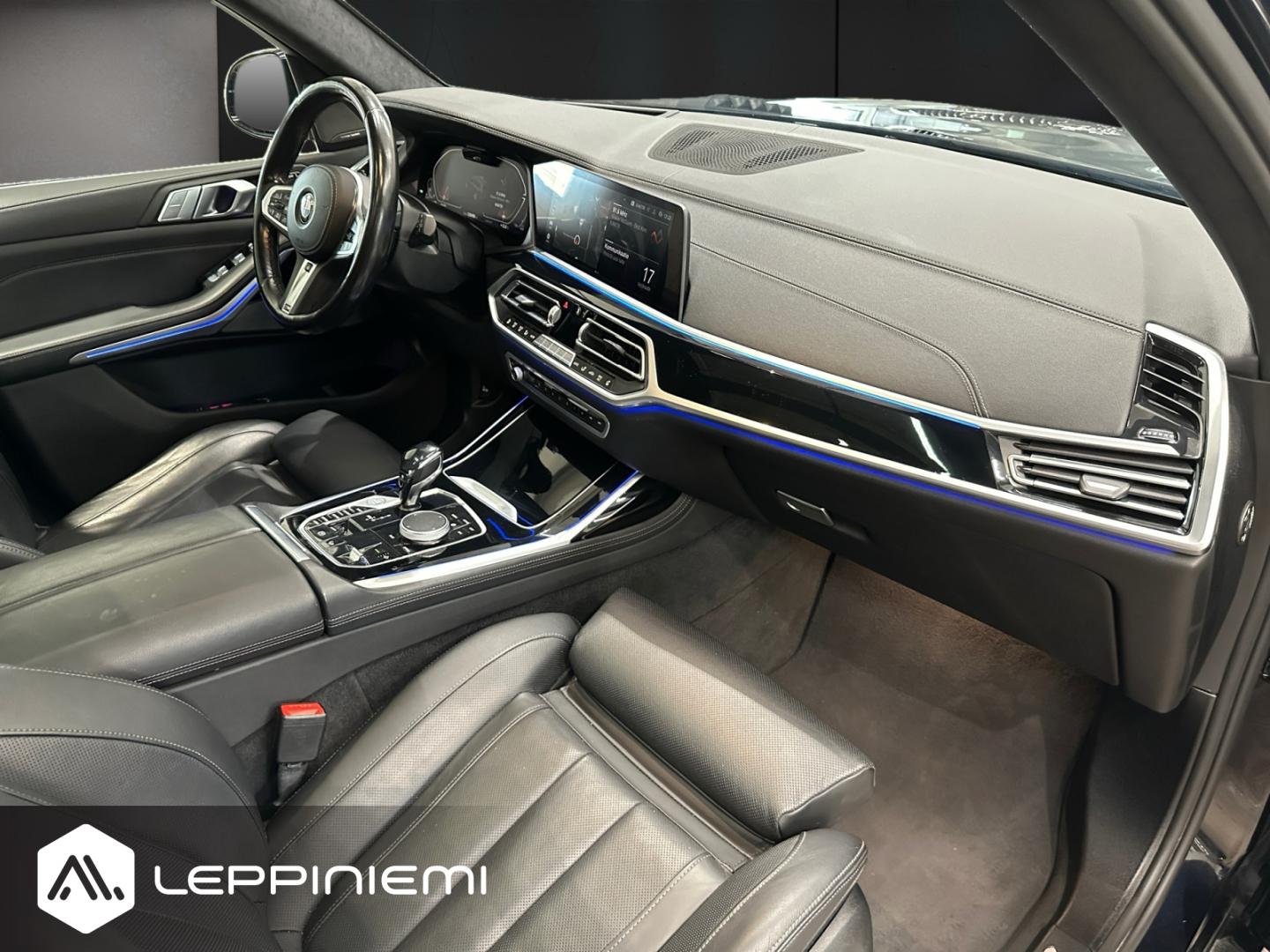 BMW X7 2021