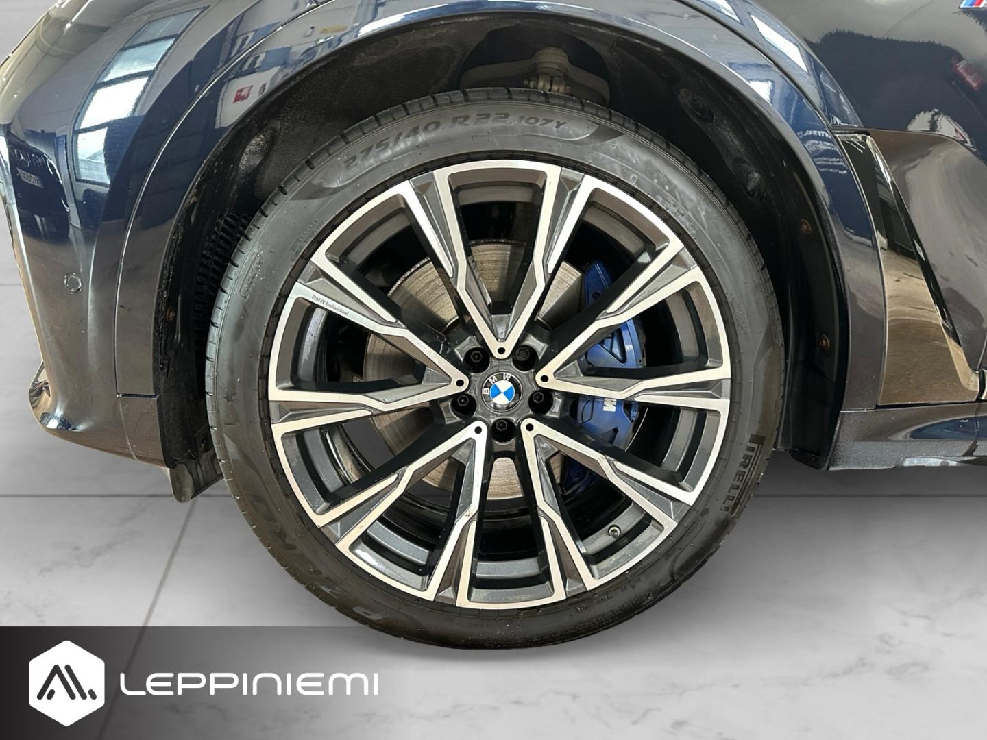 BMW X7 2021