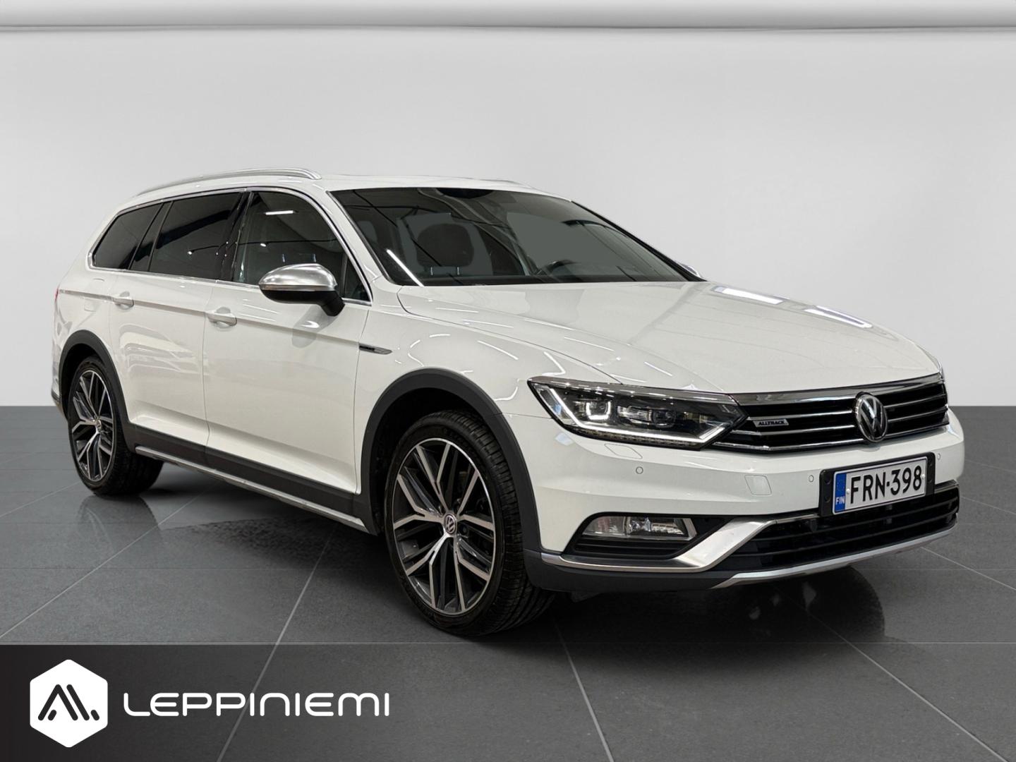 VOLKSWAGEN Passat 2016