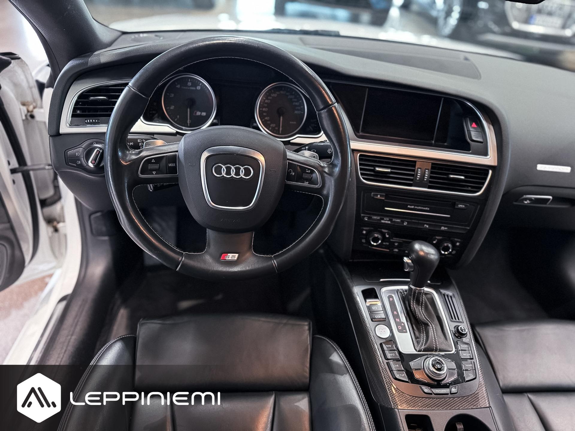 AUDI S5 2010