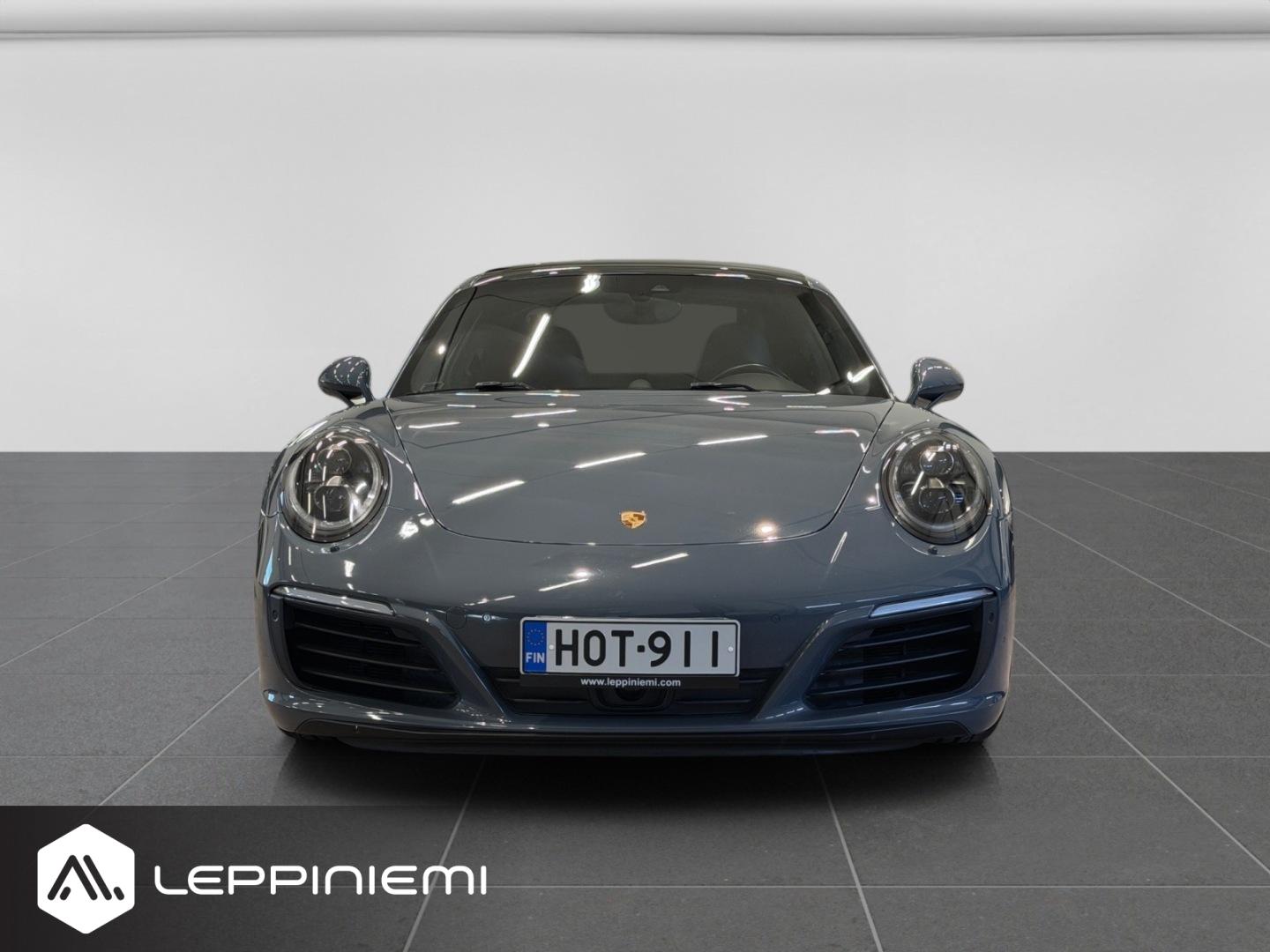 PORSCHE 911 2017