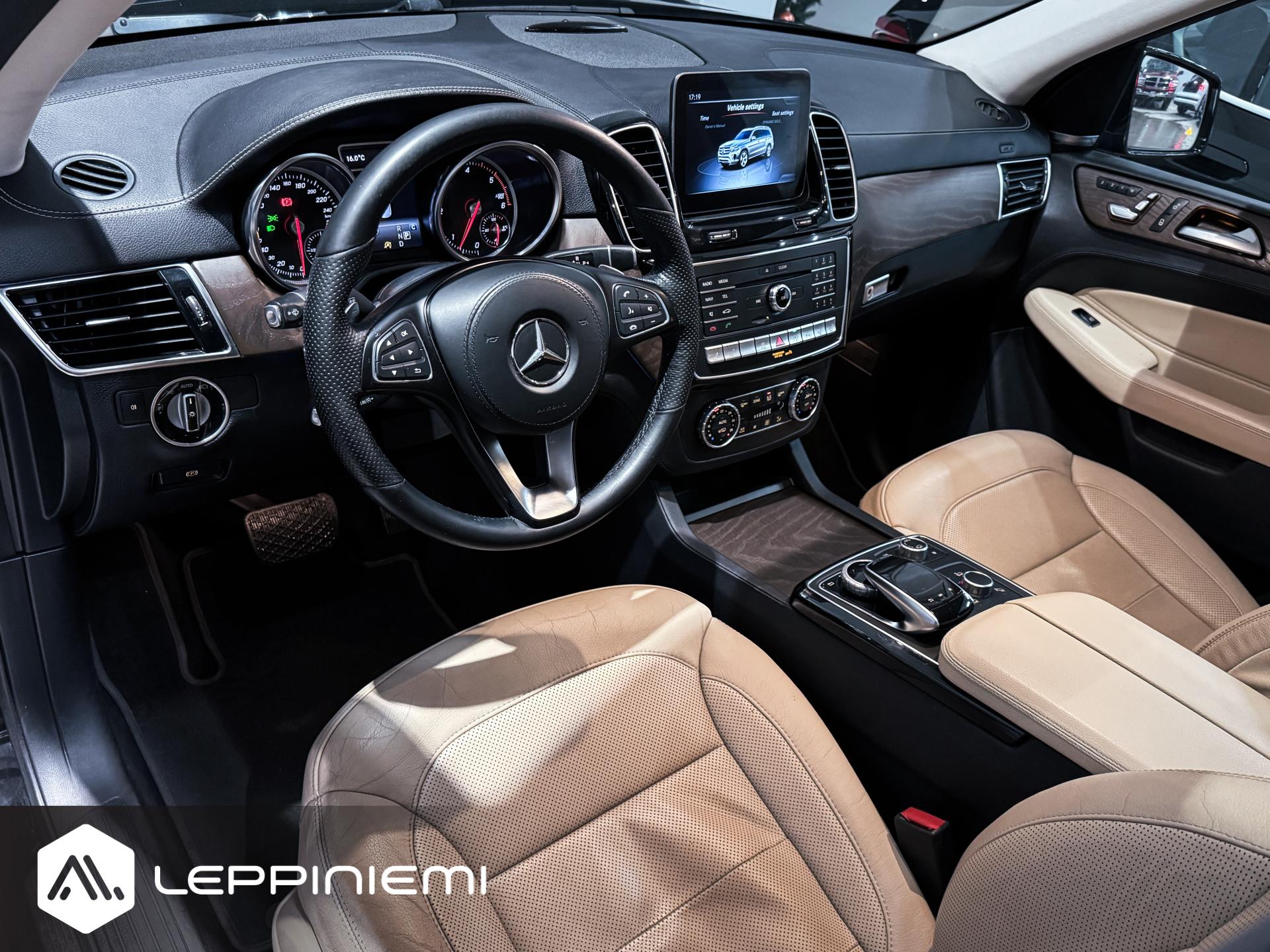 MERCEDES-BENZ GLS 2018