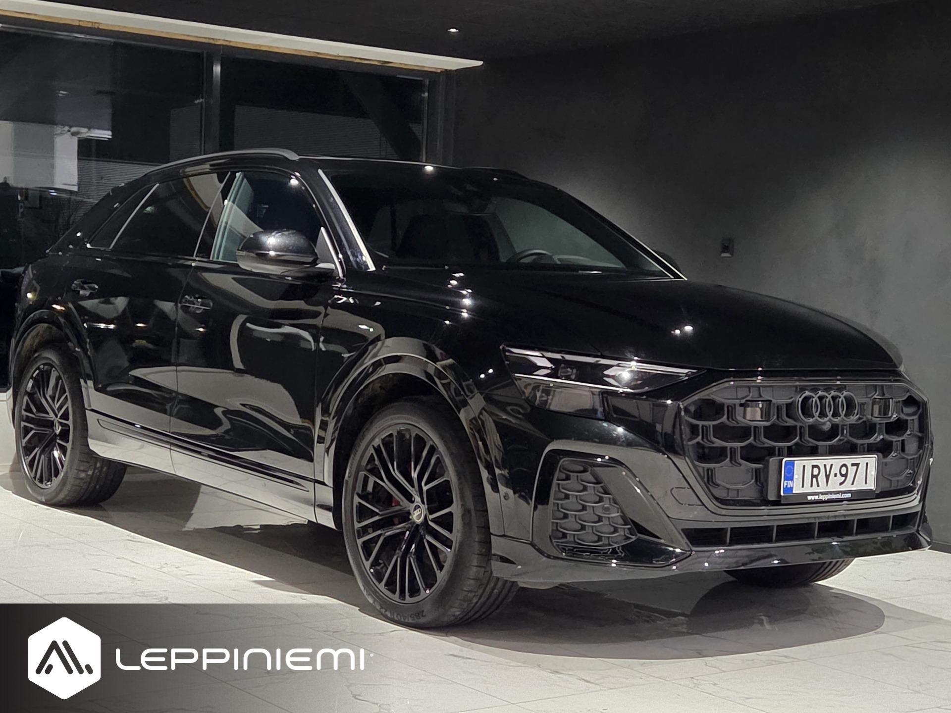 AUDI Q8 2025