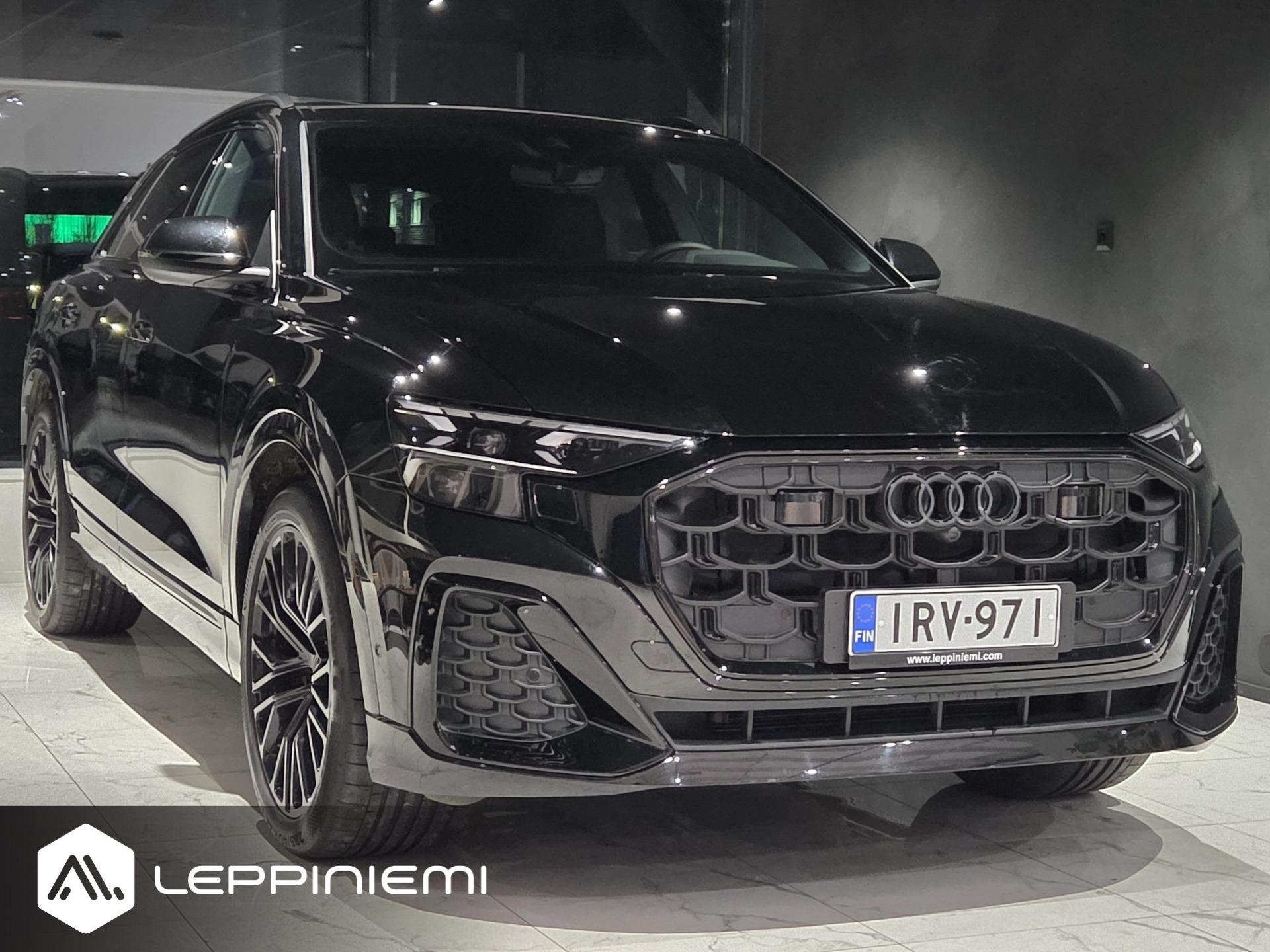 AUDI Q8 2025
