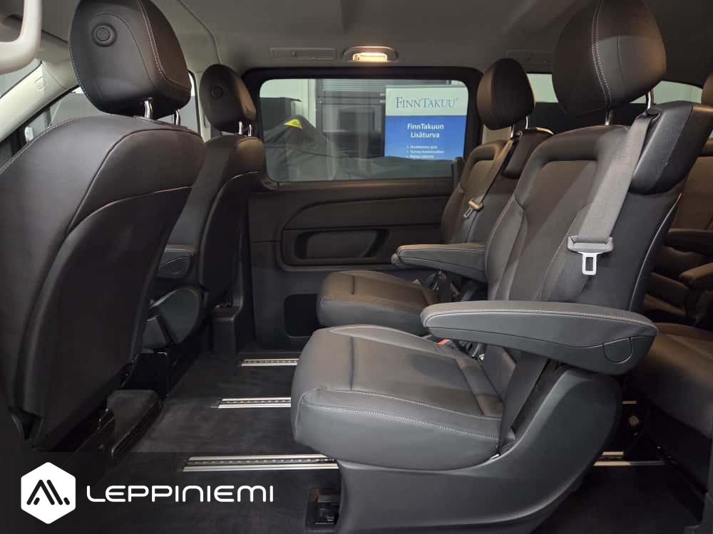 MERCEDES-BENZ EQV 12