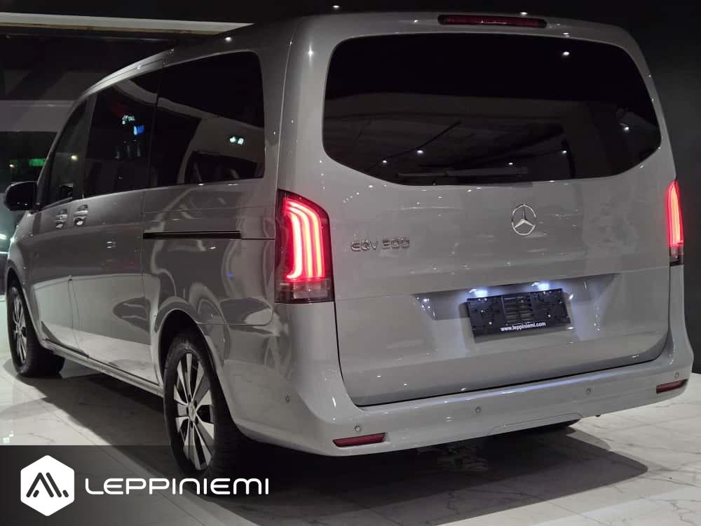MERCEDES-BENZ EQV 7