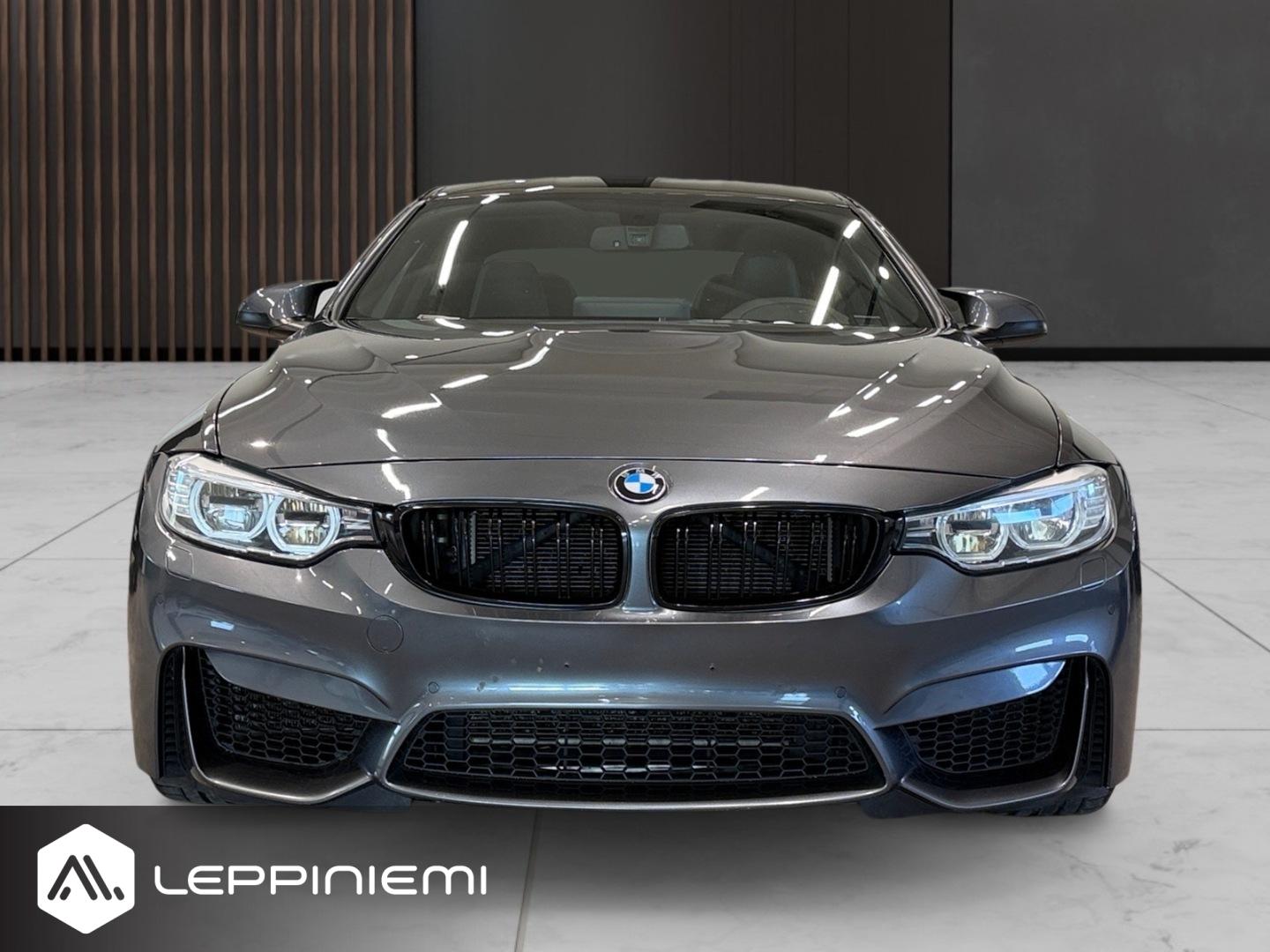 BMW M4 2015