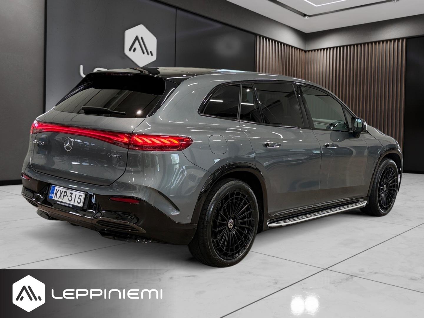 MERCEDES-BENZ EQS SUV 2023