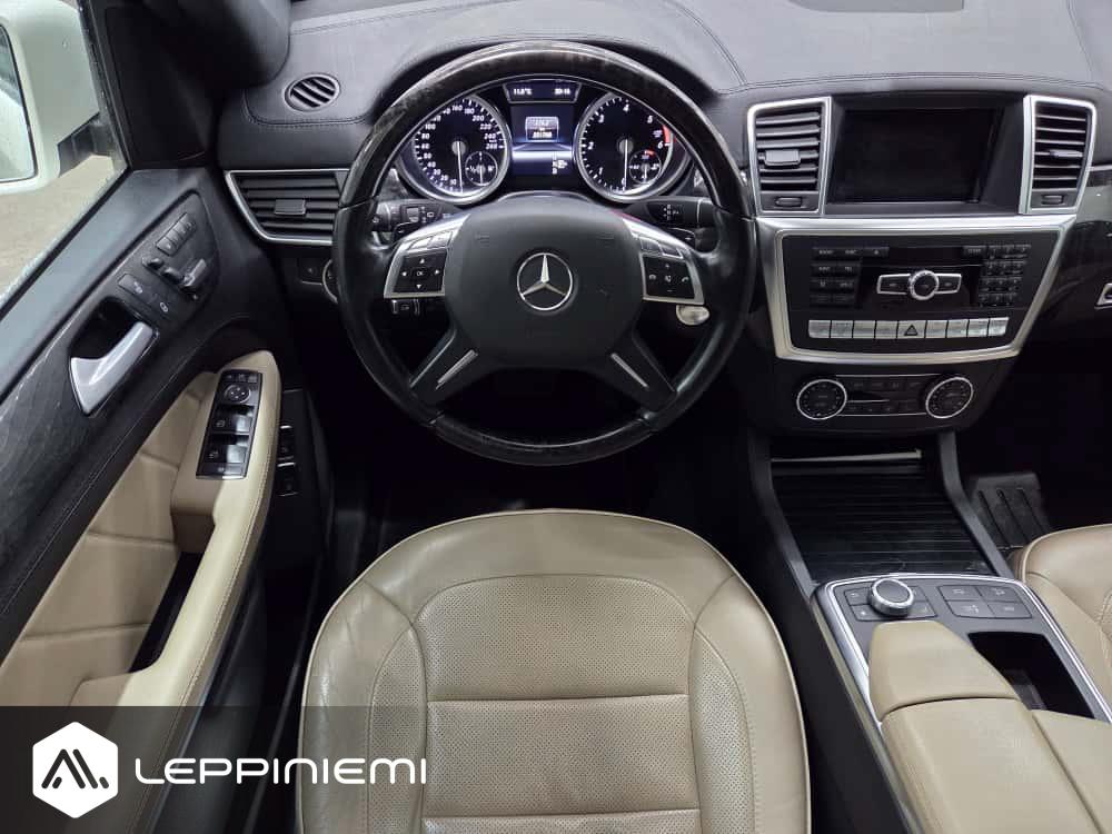 MERCEDES-BENZ GL 2013
