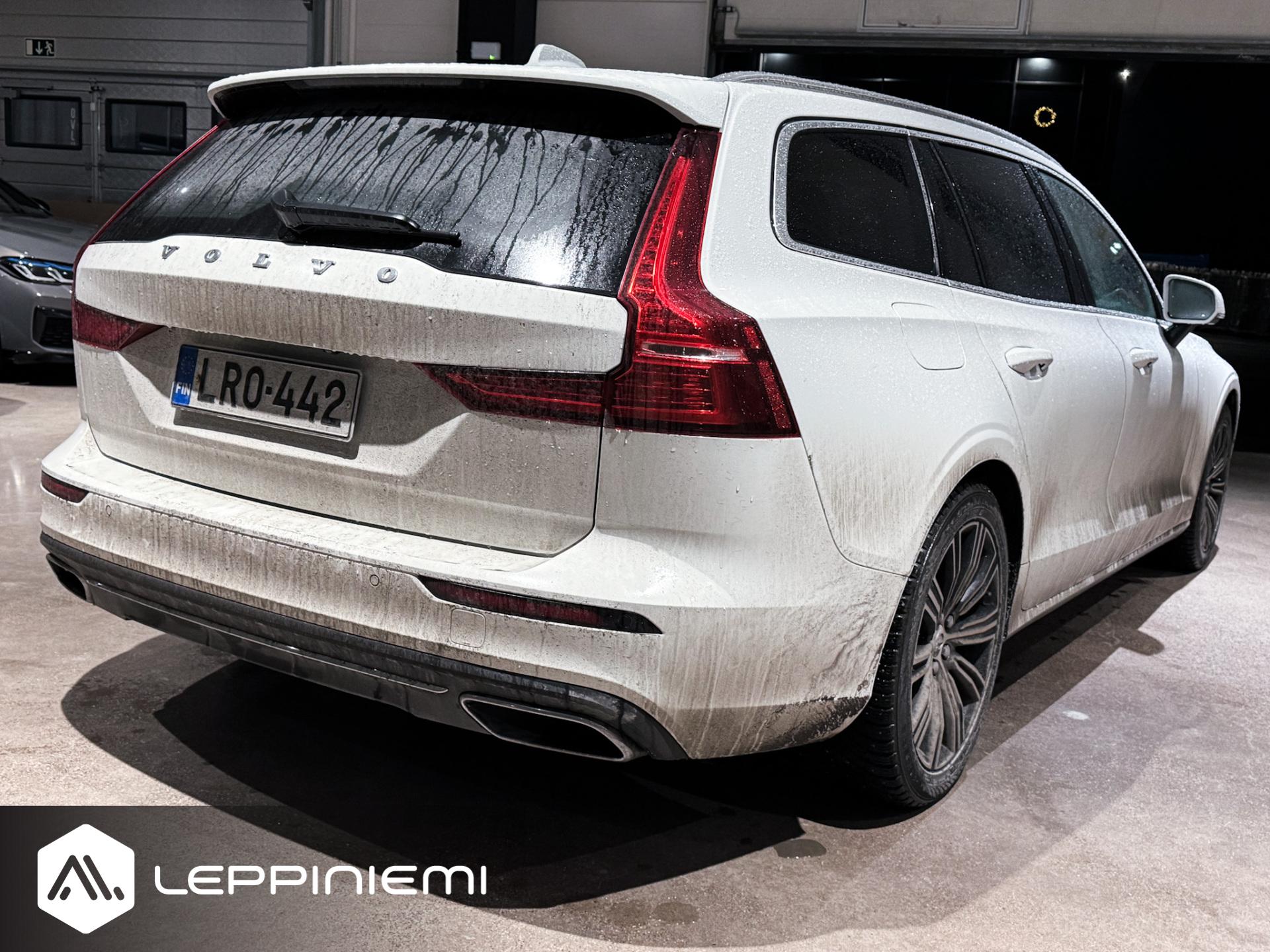 VOLVO V60 2019