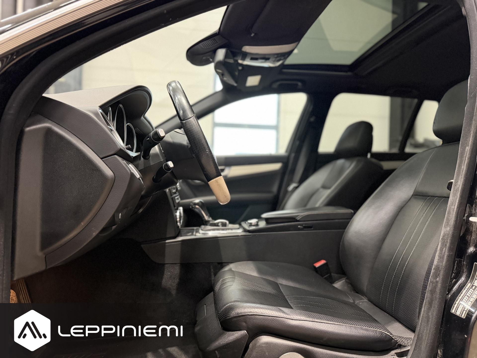 MERCEDES-BENZ C 2013