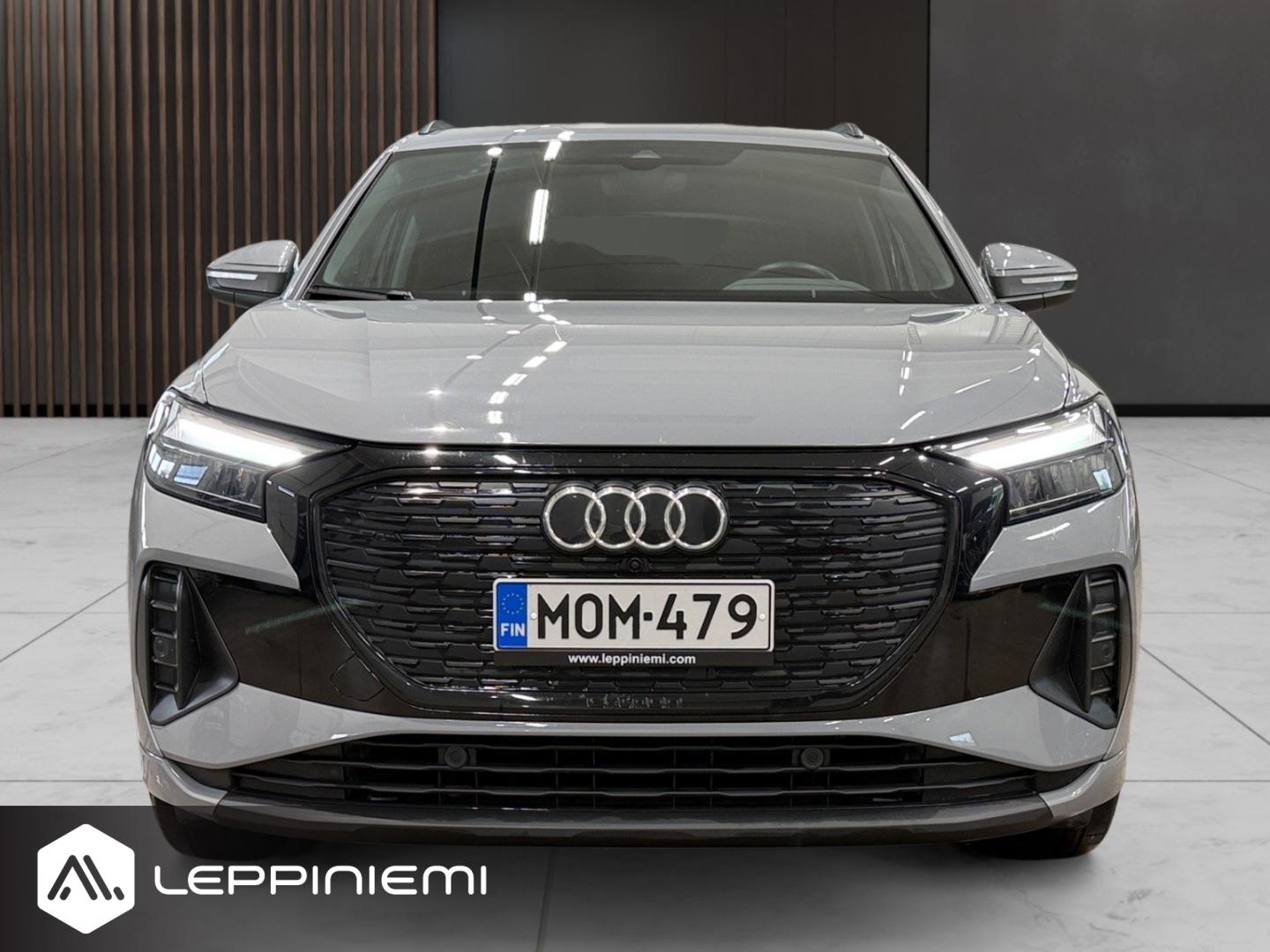 AUDI Q4 e-tron 2