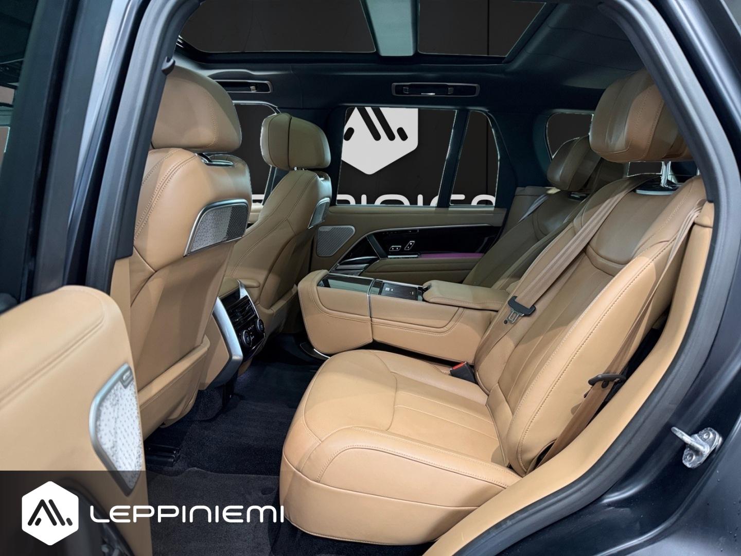 LAND ROVER Range Rover 2023