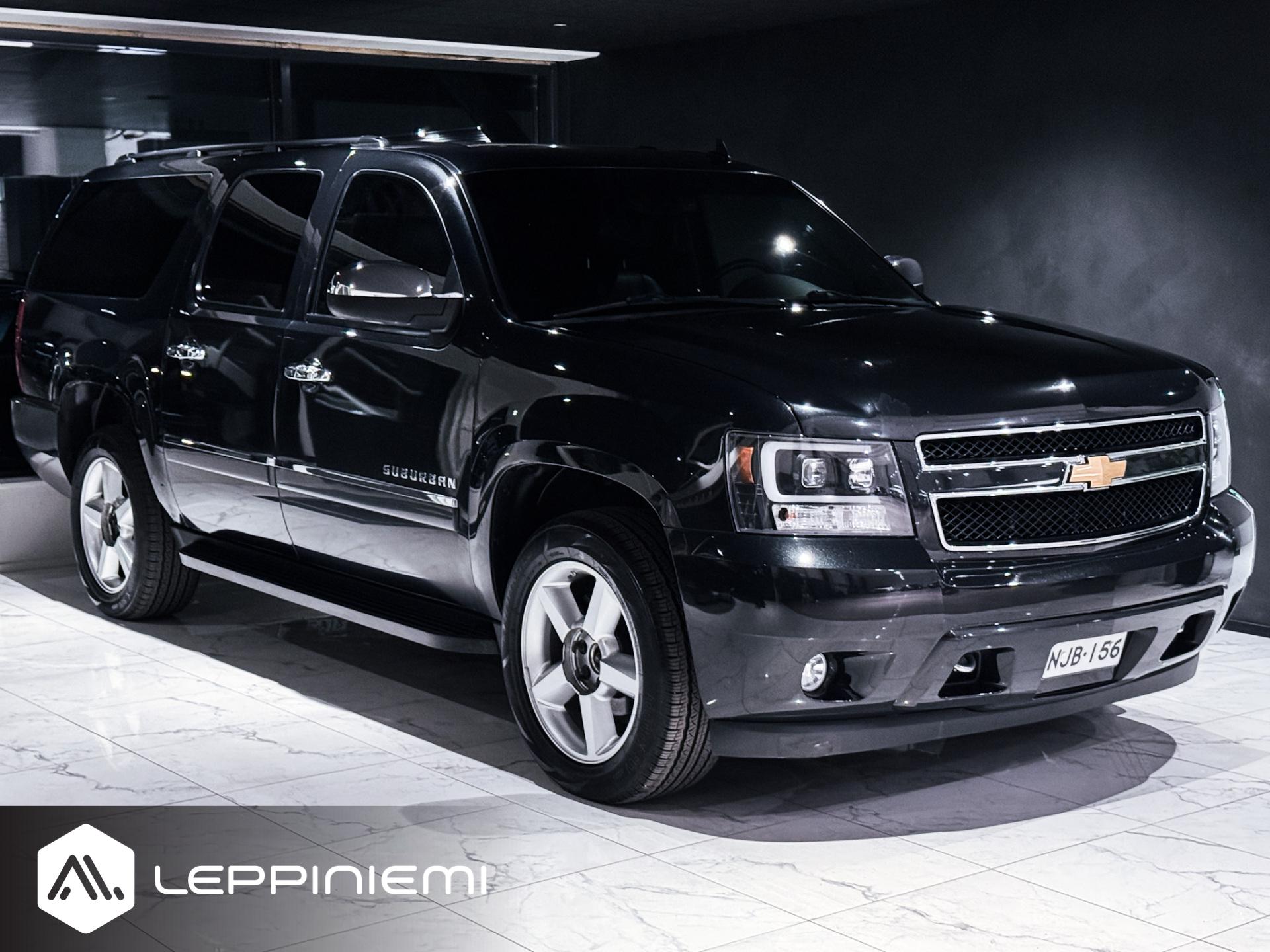 CHEVROLET Suburban 2011