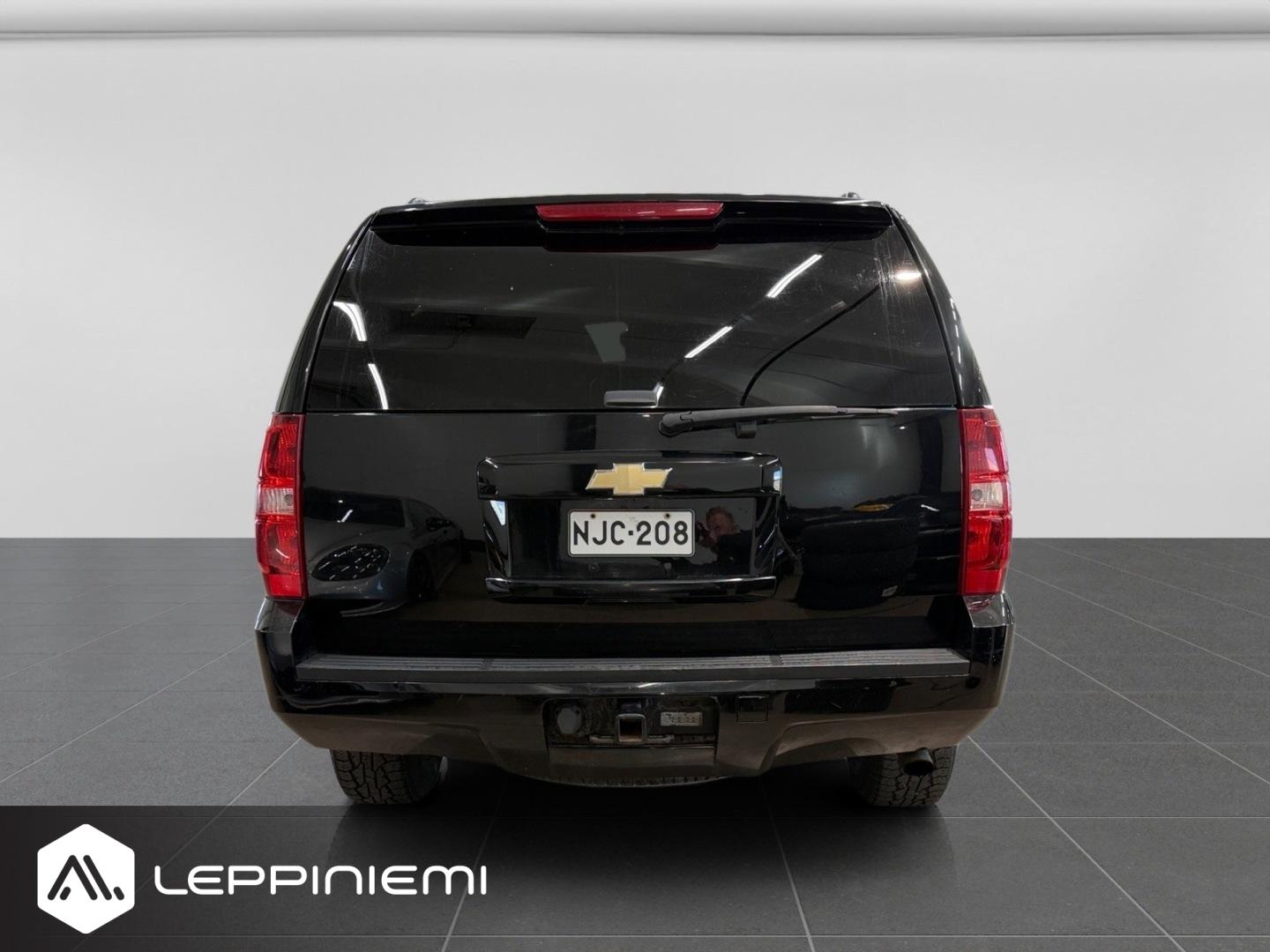 CHEVROLET Suburban 2010