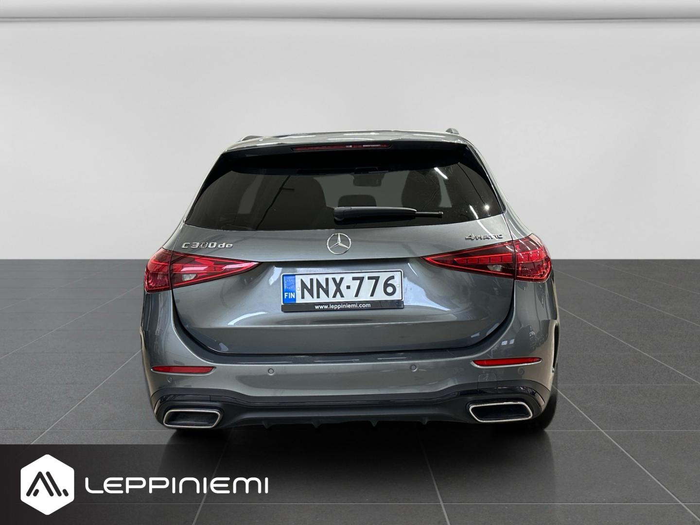 MERCEDES-BENZ C 2024