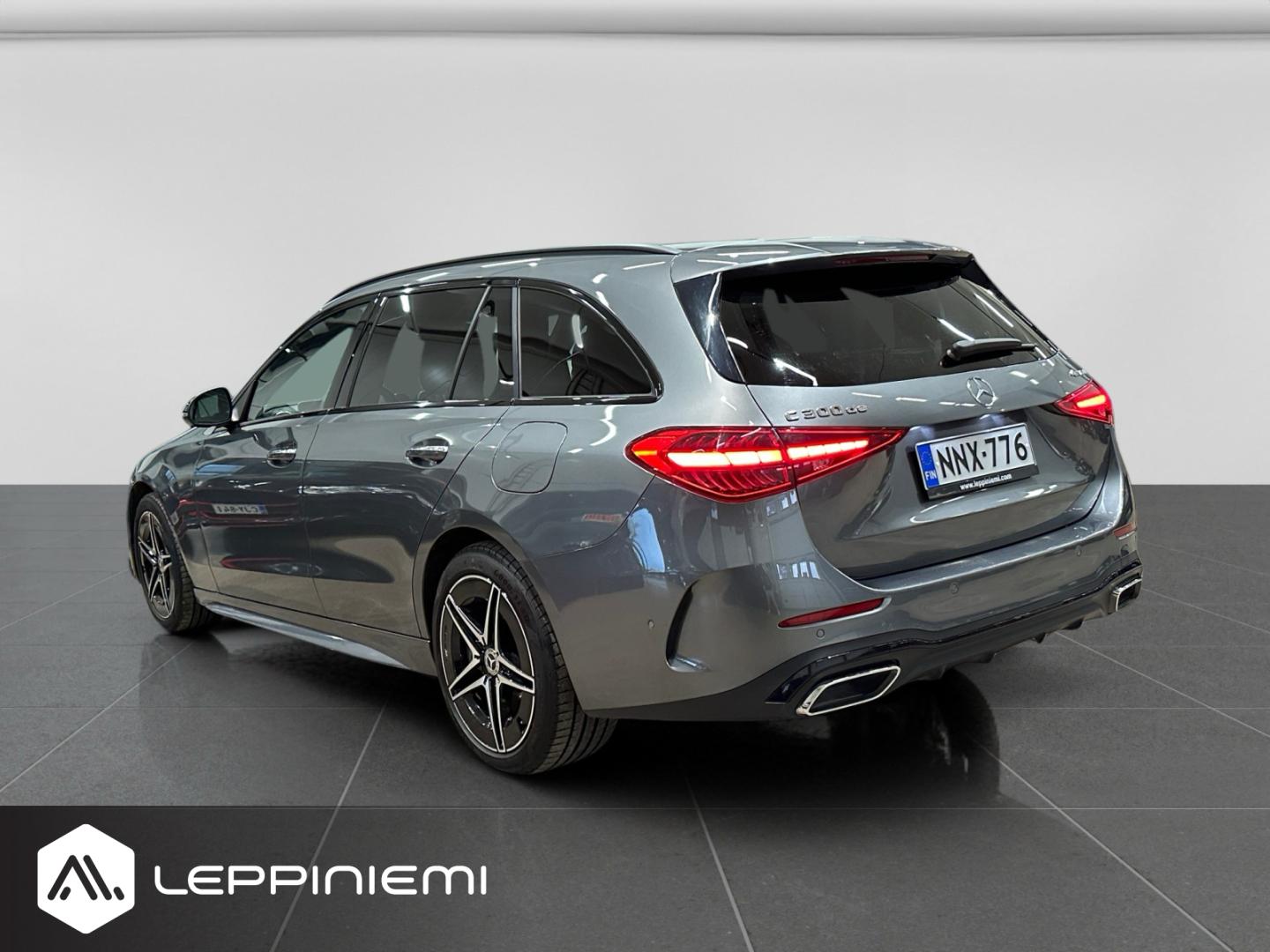 MERCEDES-BENZ C 2024