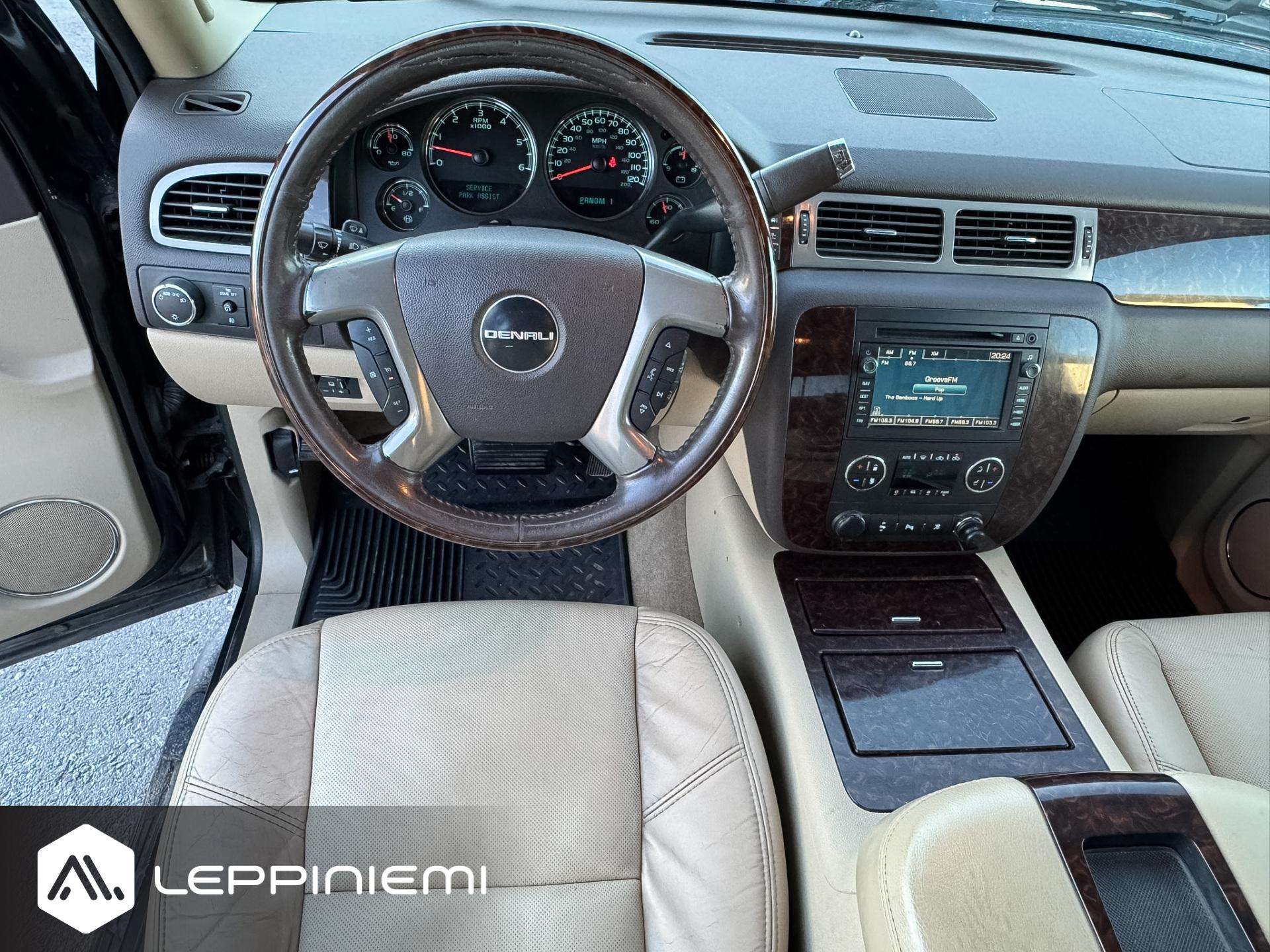 GMC Sierra 2010