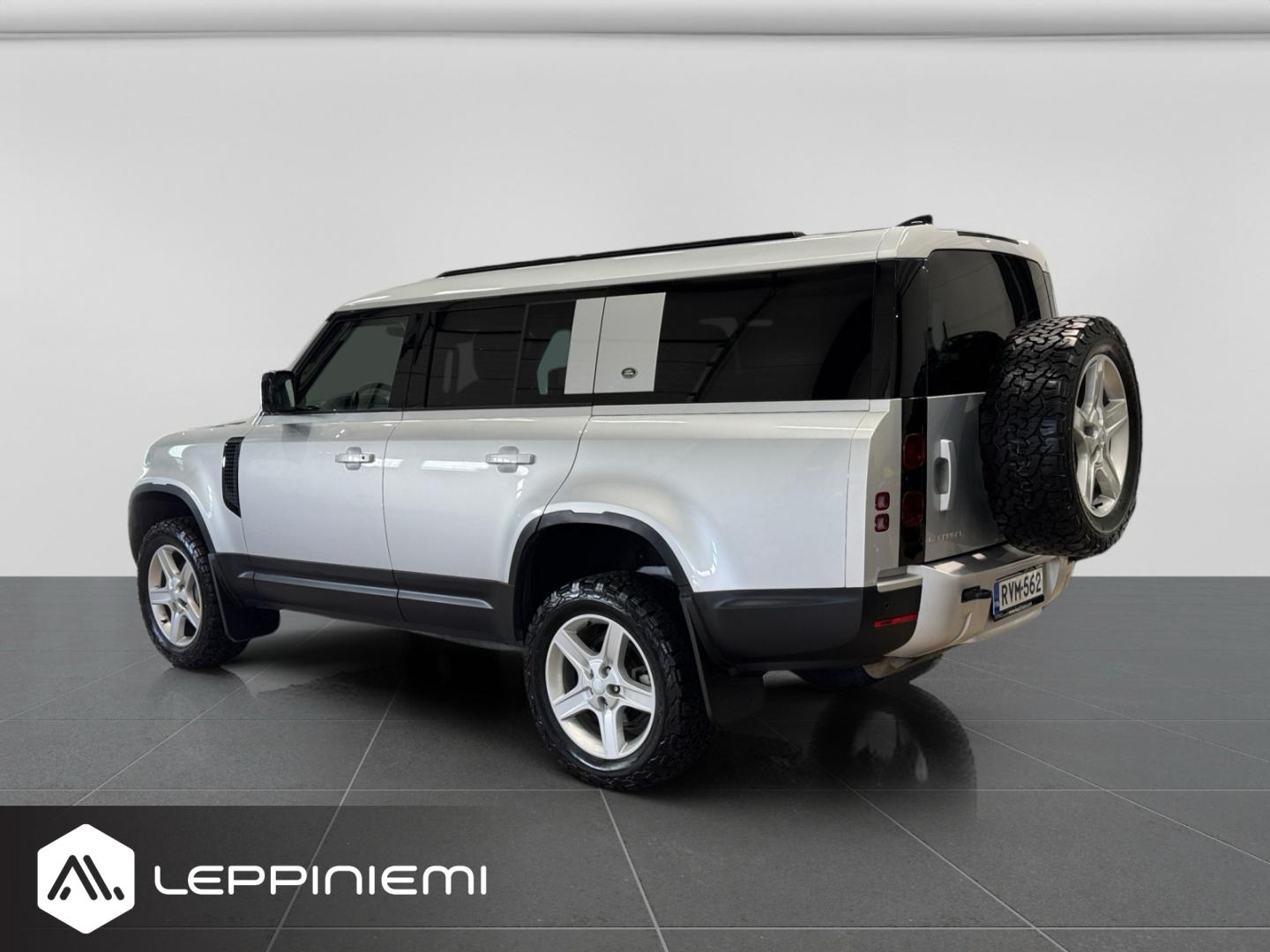 LAND ROVER Defender 2023