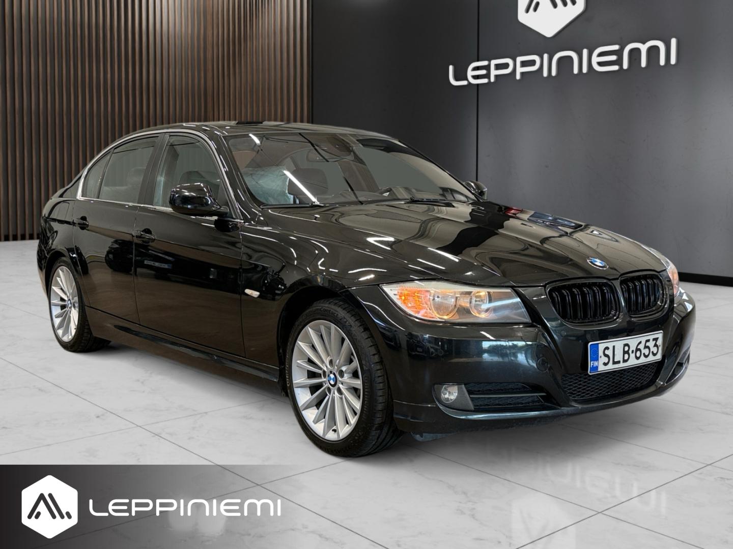 BMW 330 2009