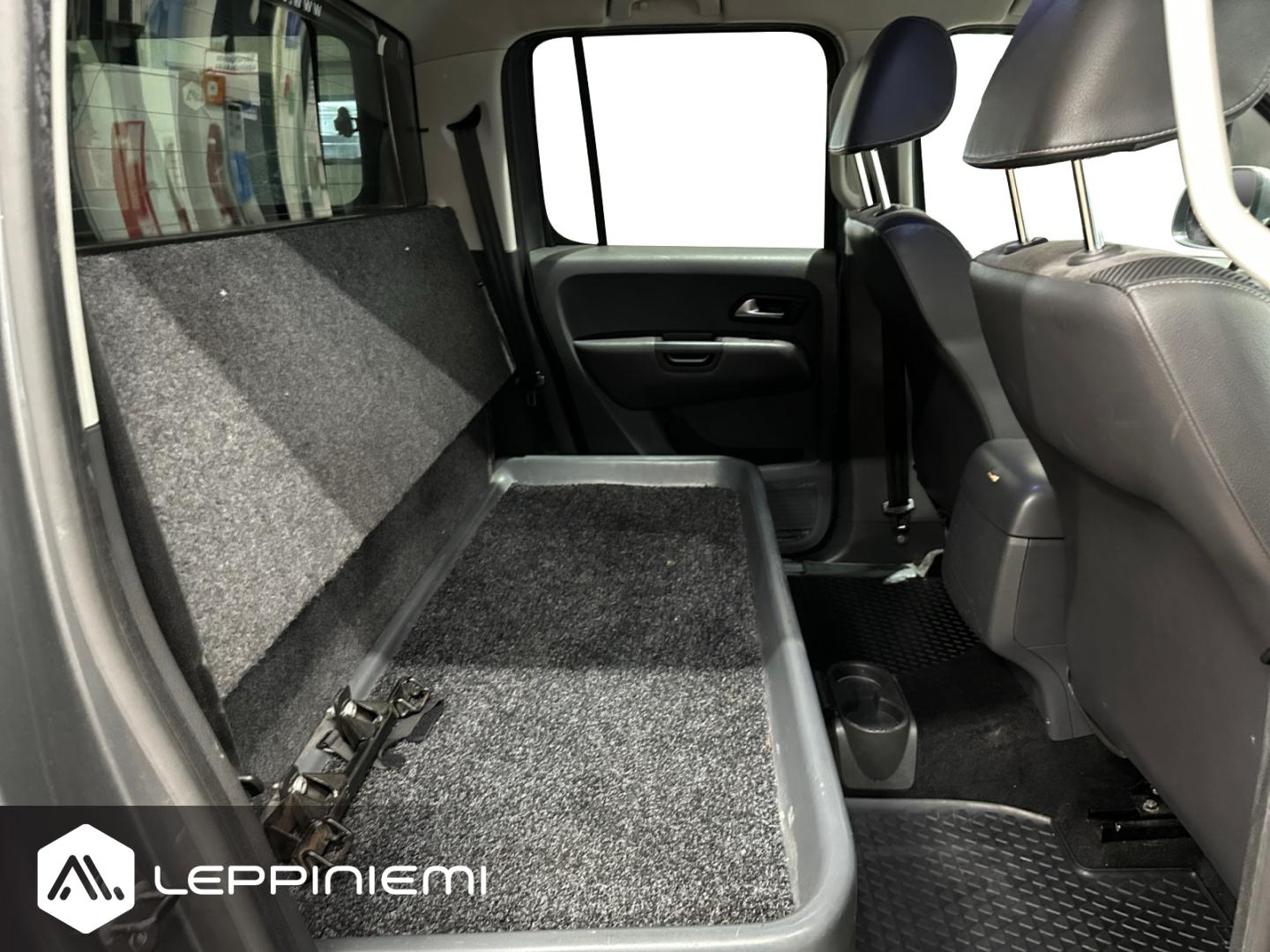 VOLKSWAGEN Amarok 2014