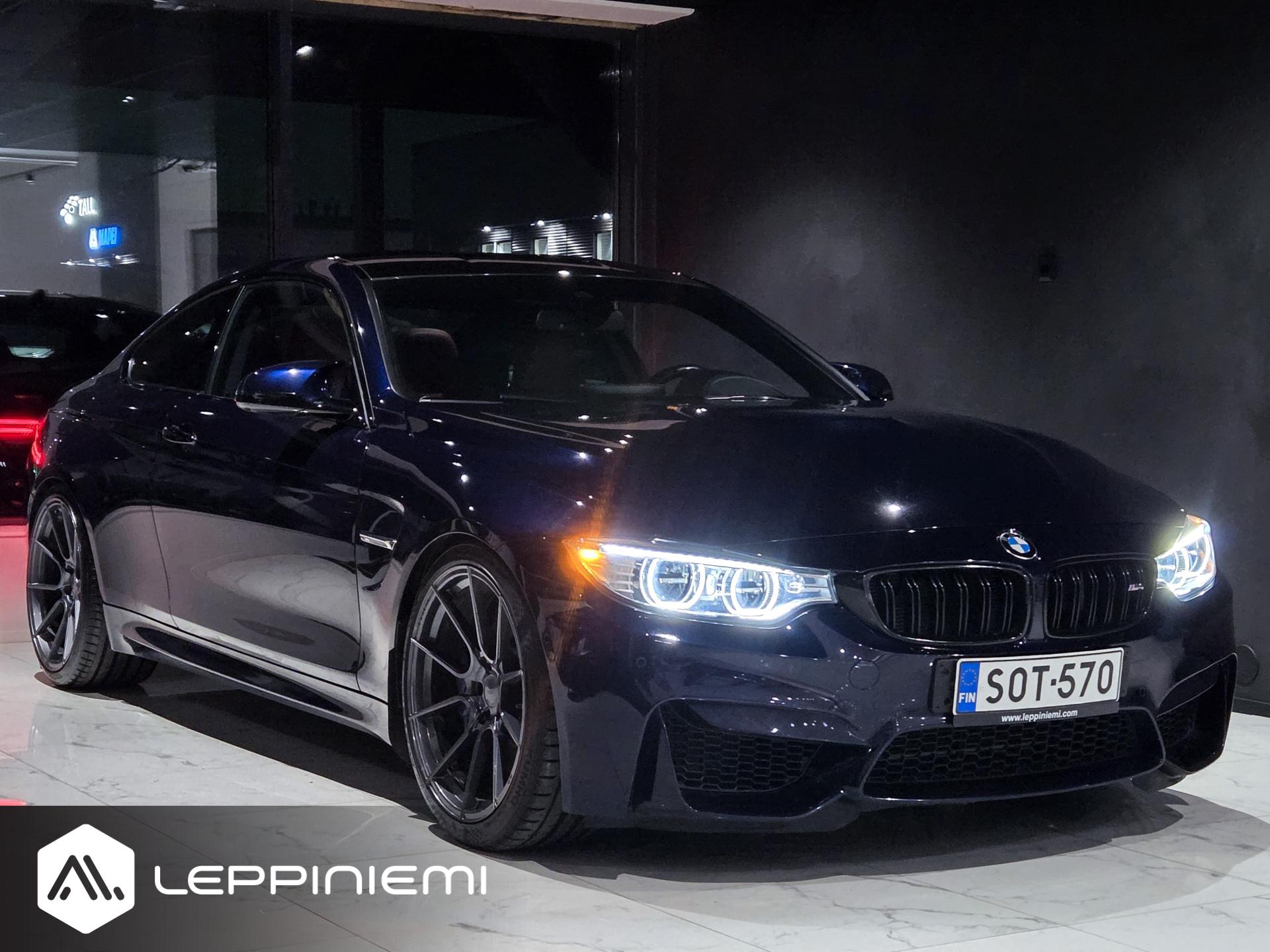 BMW M4 2015