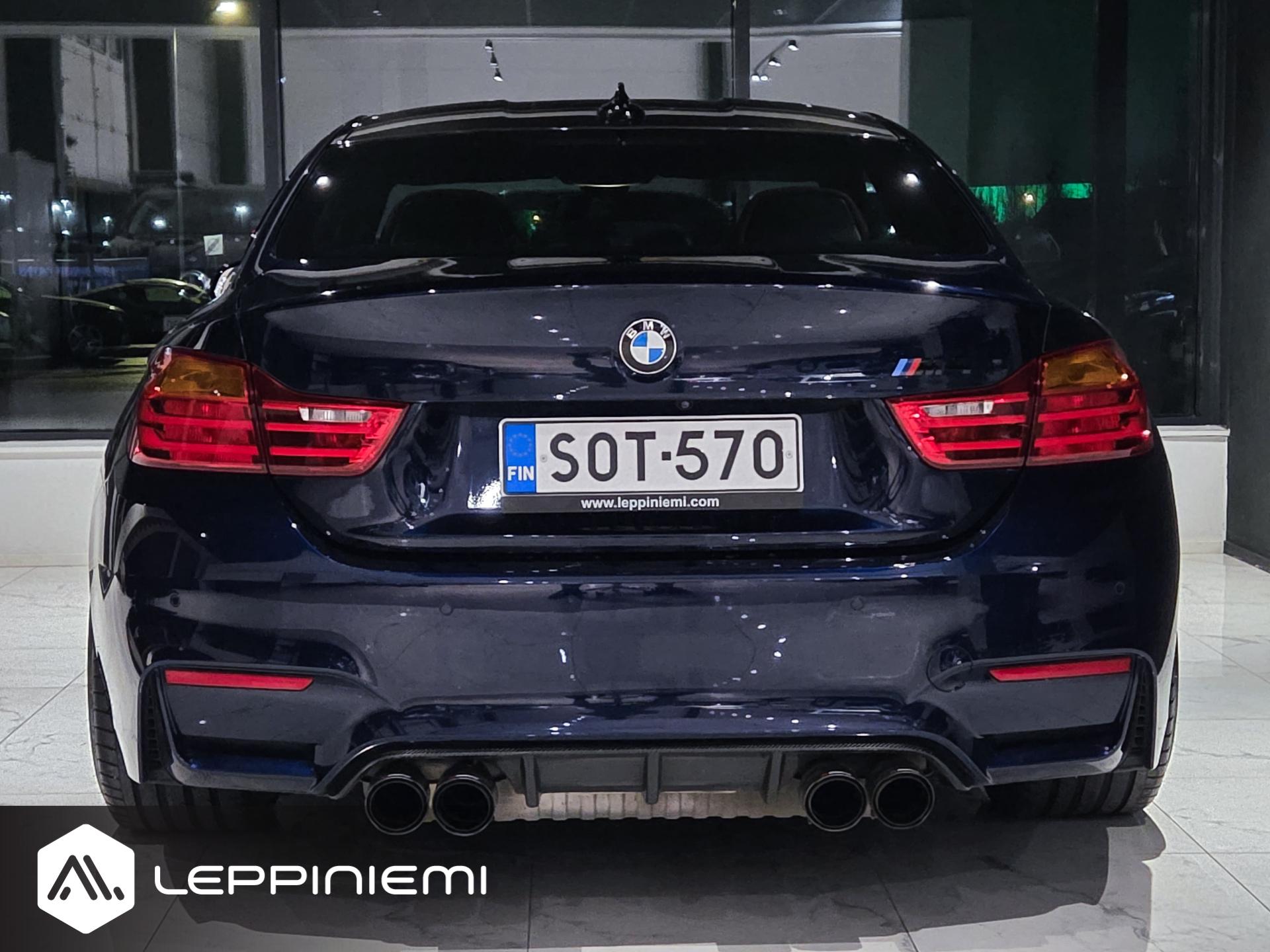 BMW M4 2015