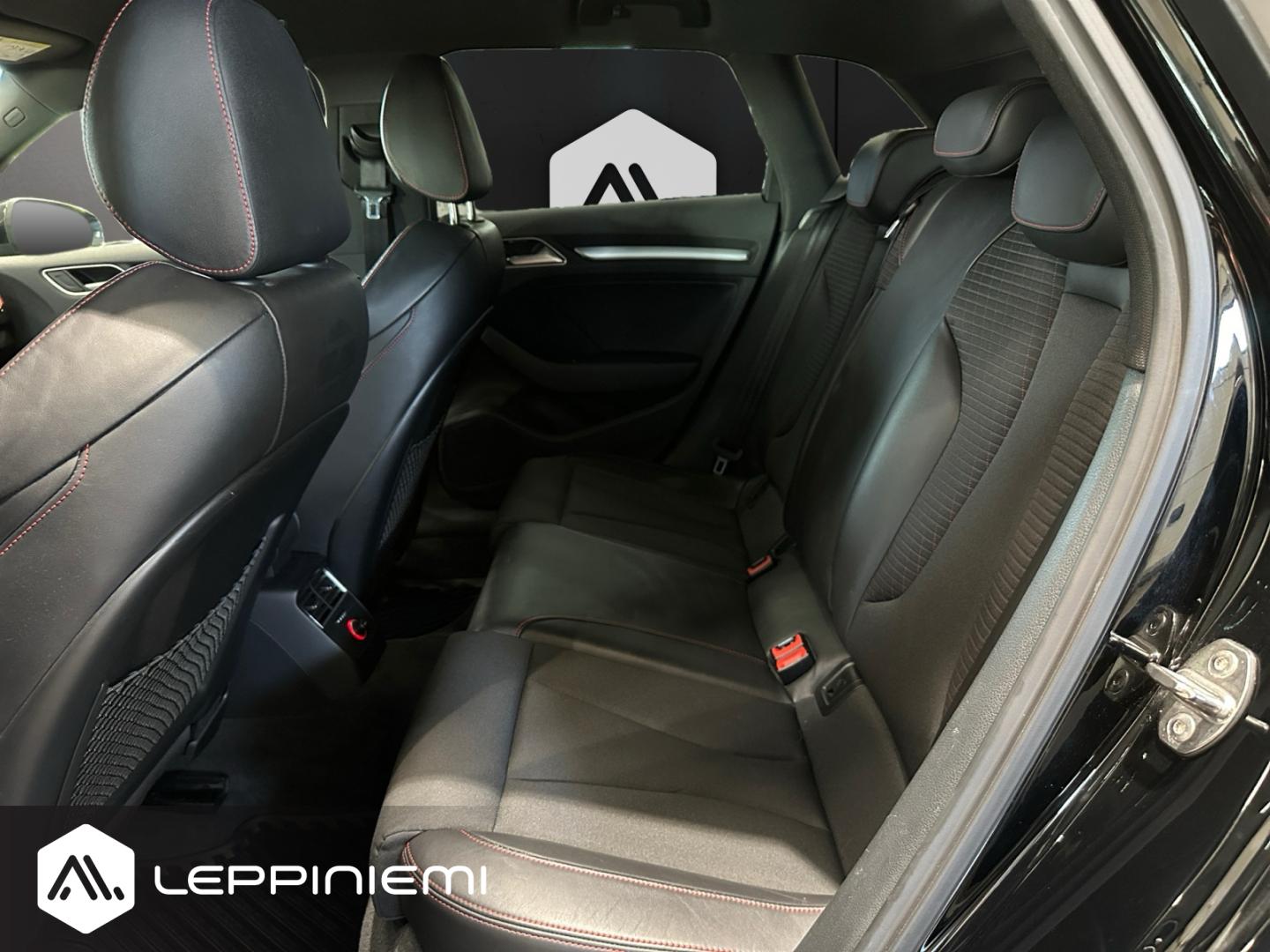 AUDI S3 2014