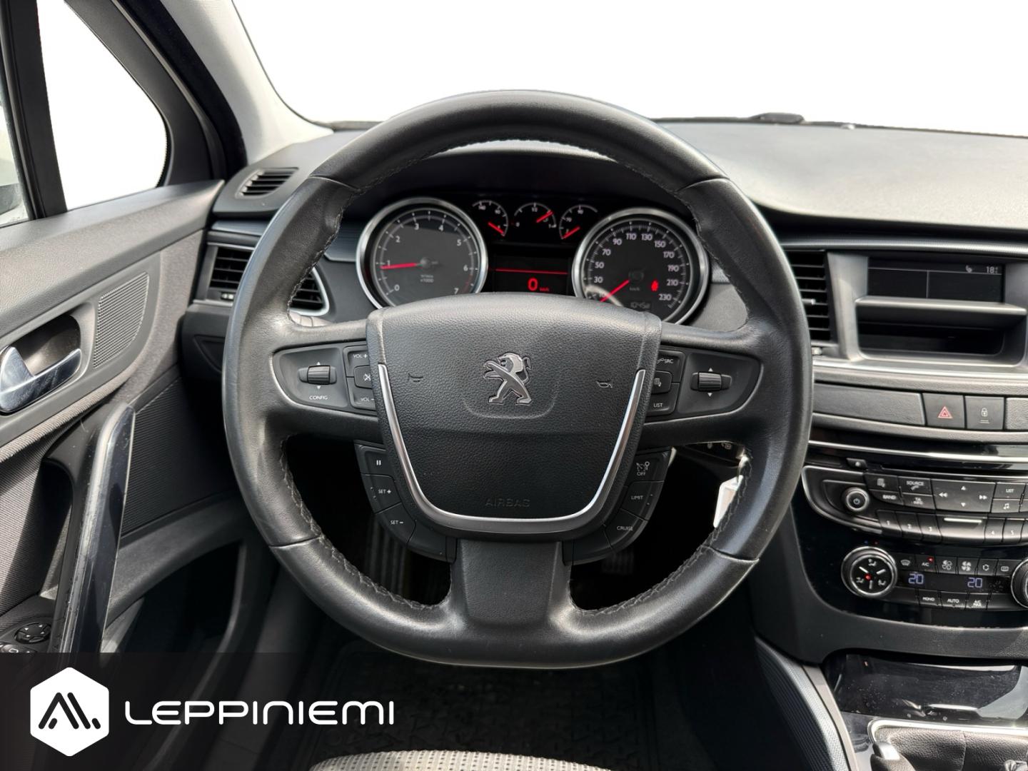 PEUGEOT 508 2012