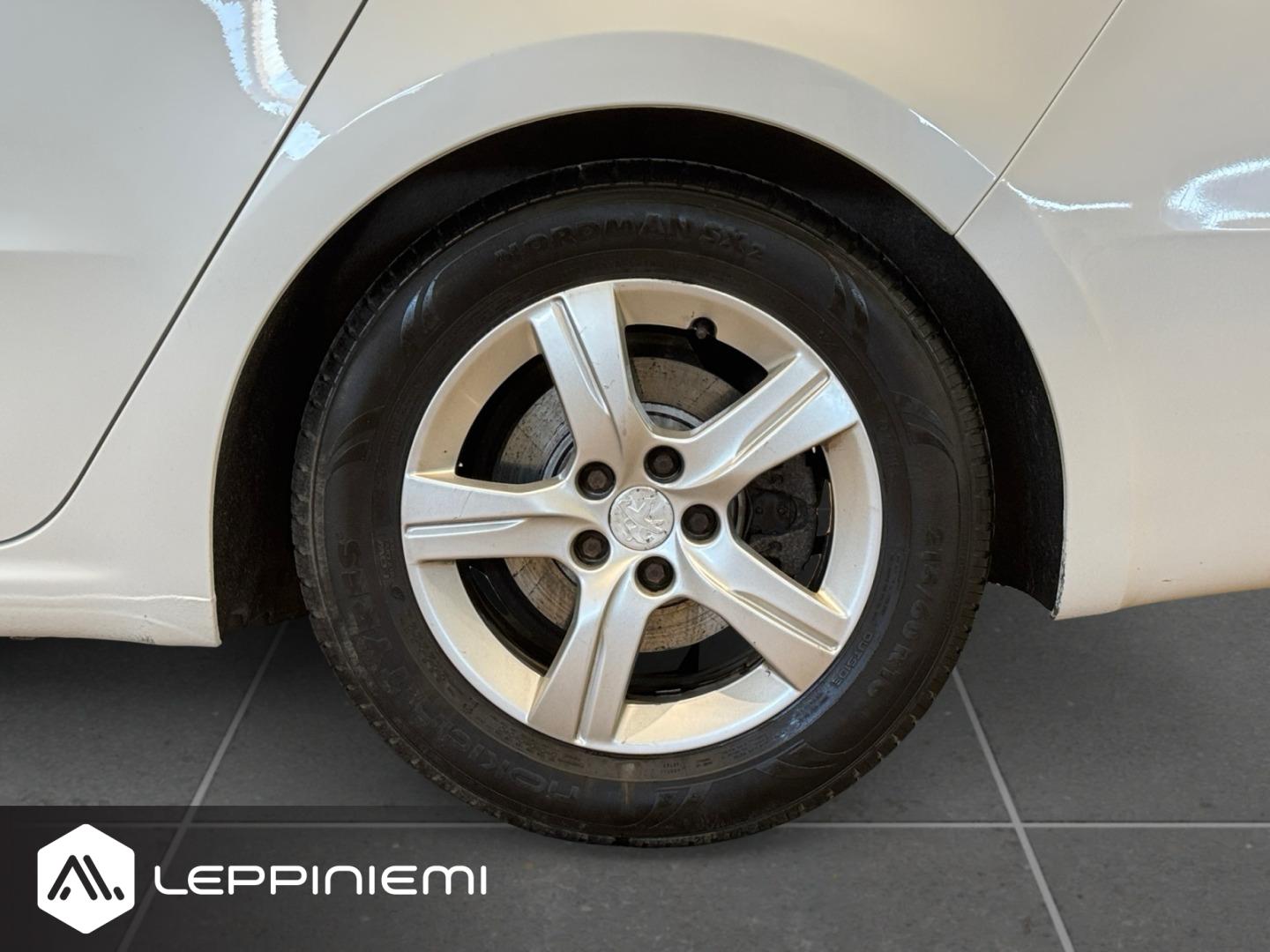 PEUGEOT 508 2012