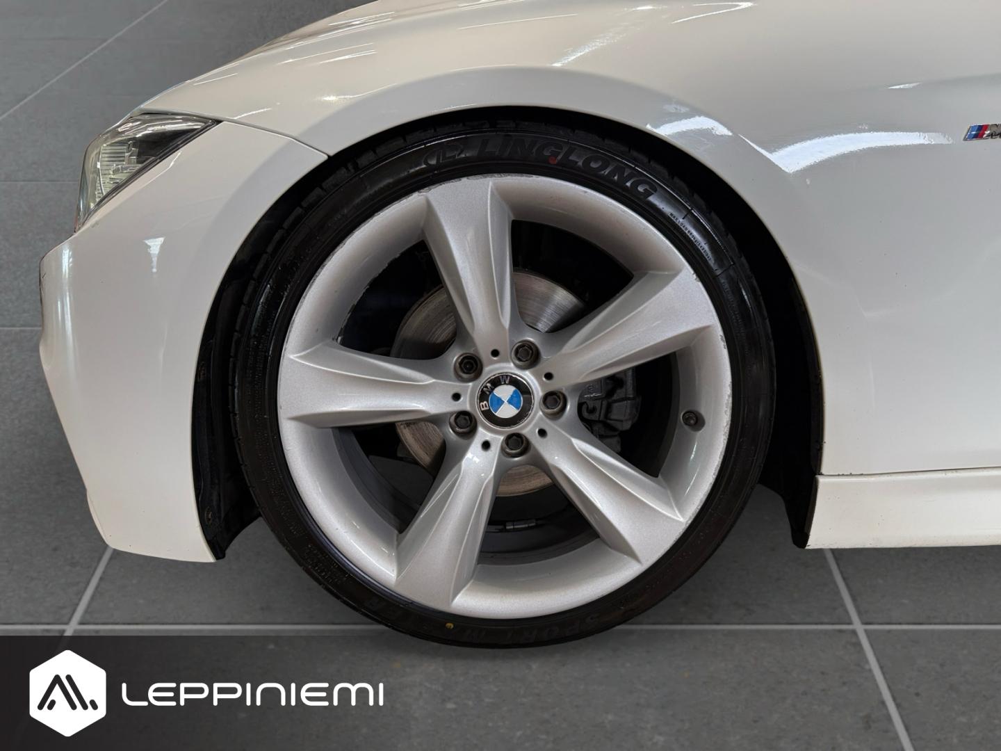 BMW 320 2016
