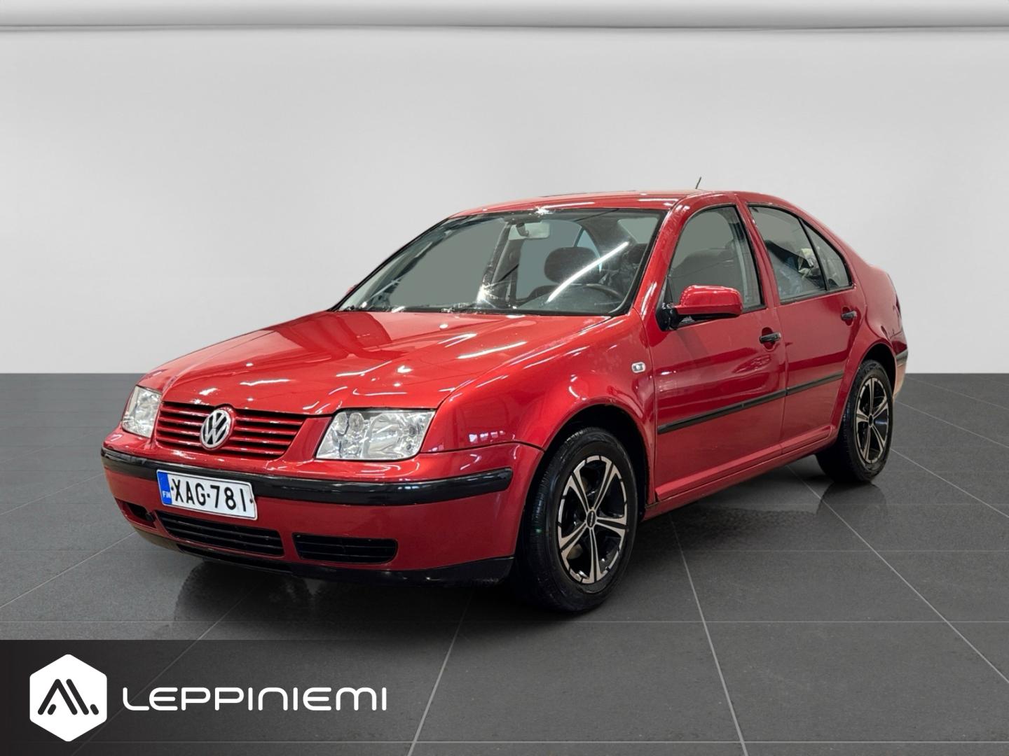 VOLKSWAGEN Bora 2004