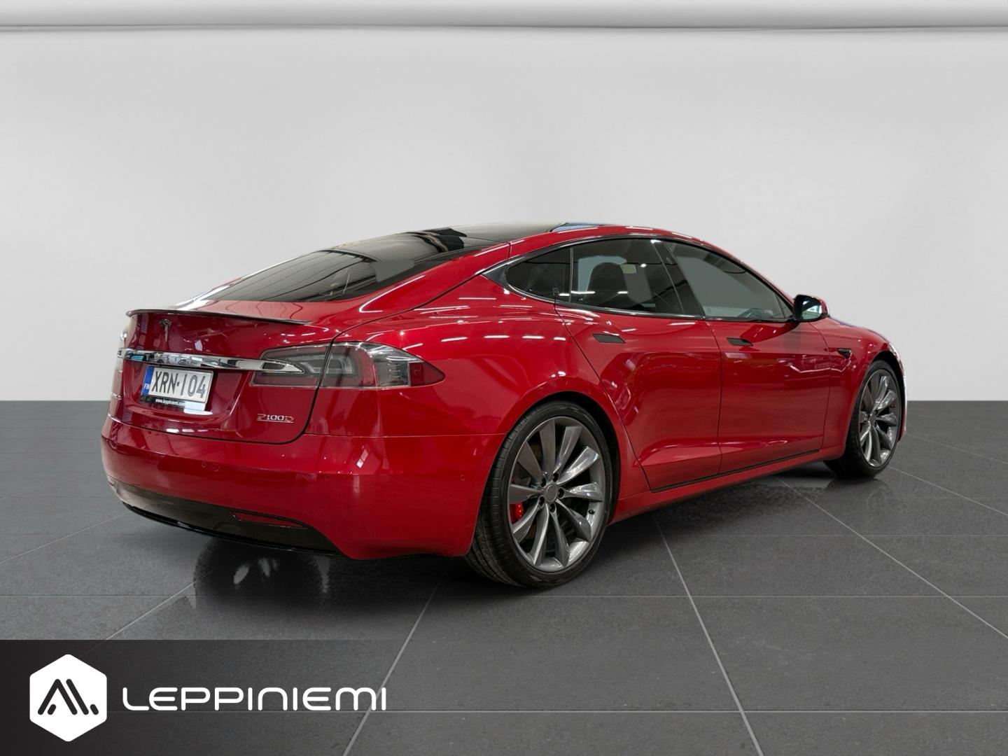 TESLA Model S 2019