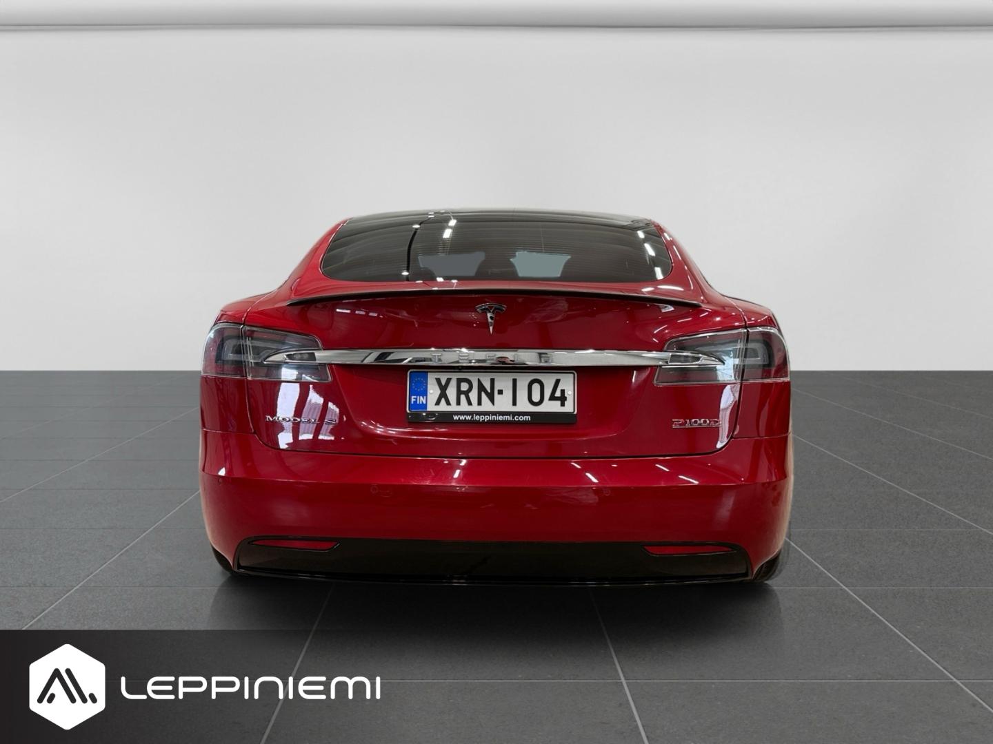 TESLA Model S 2019