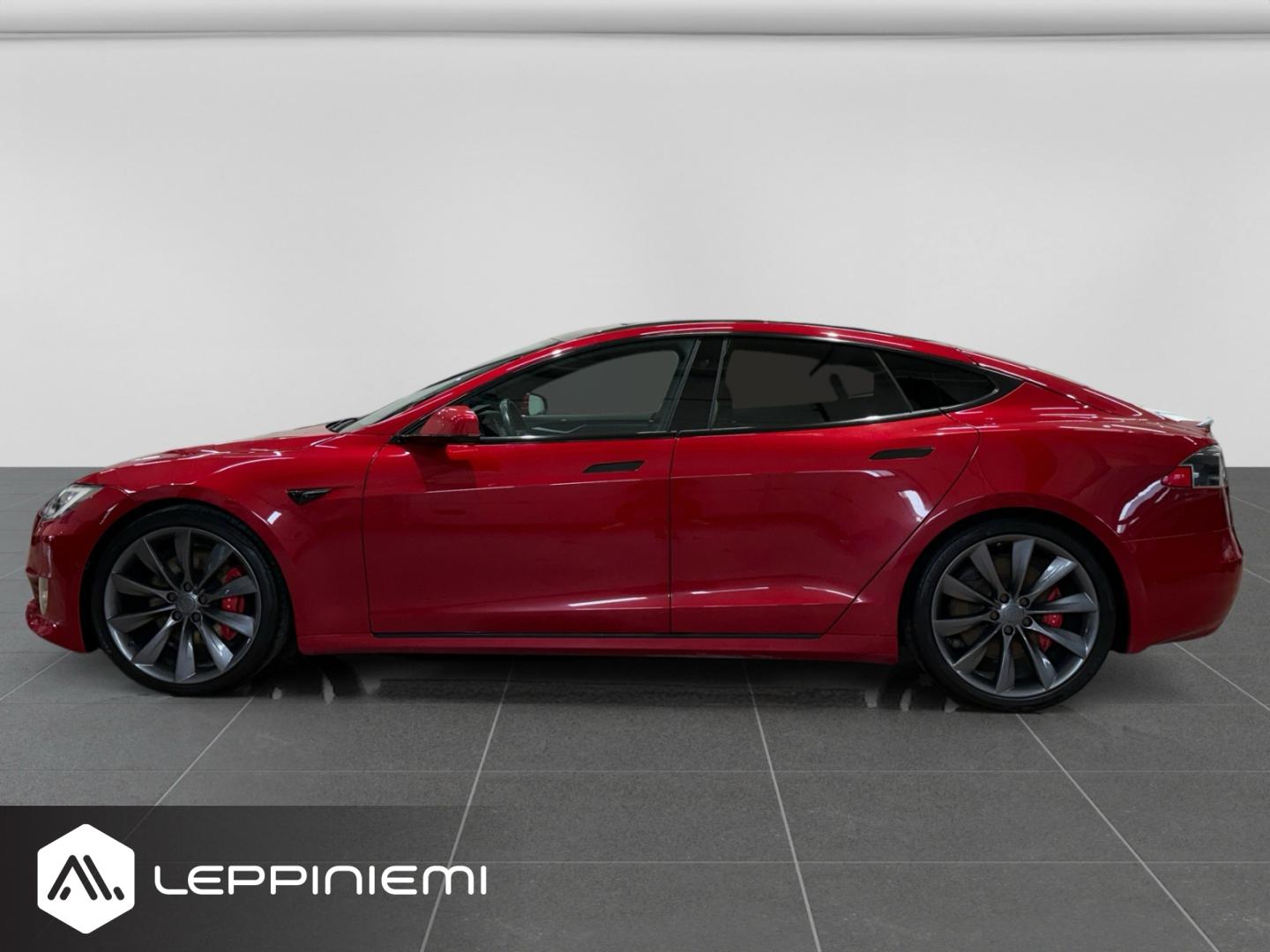 TESLA Model S 2019