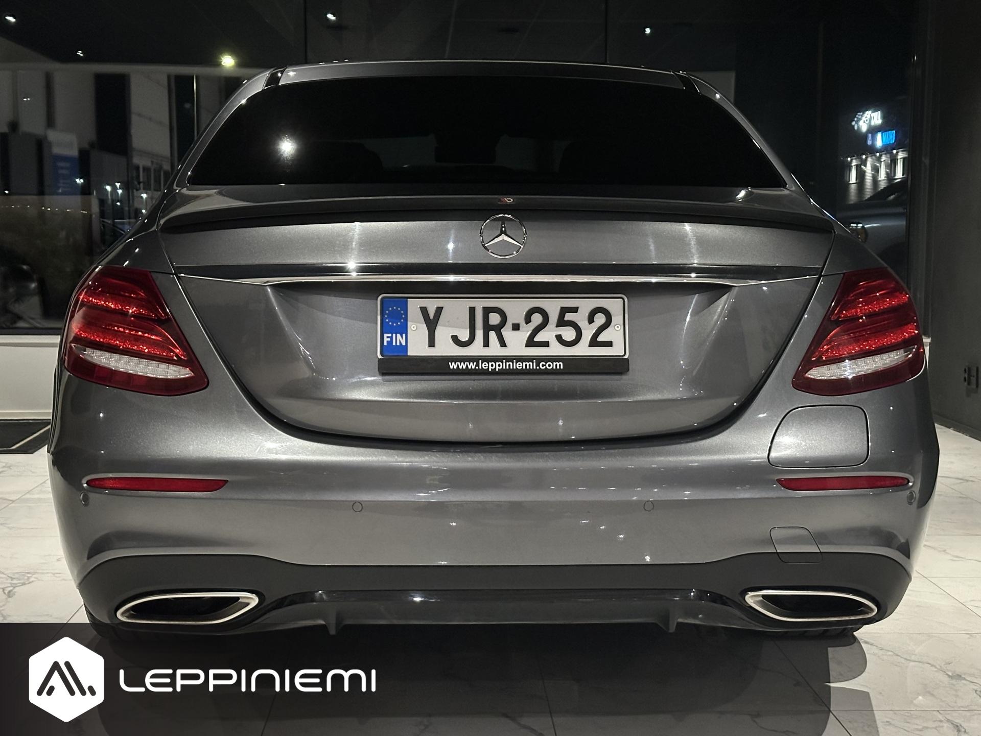 MERCEDES-BENZ E 2017