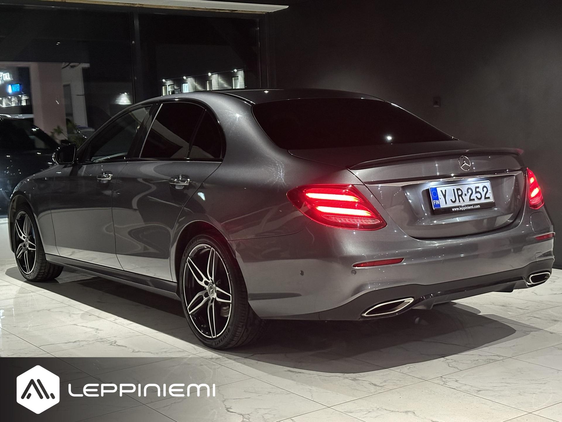 MERCEDES-BENZ E 2017