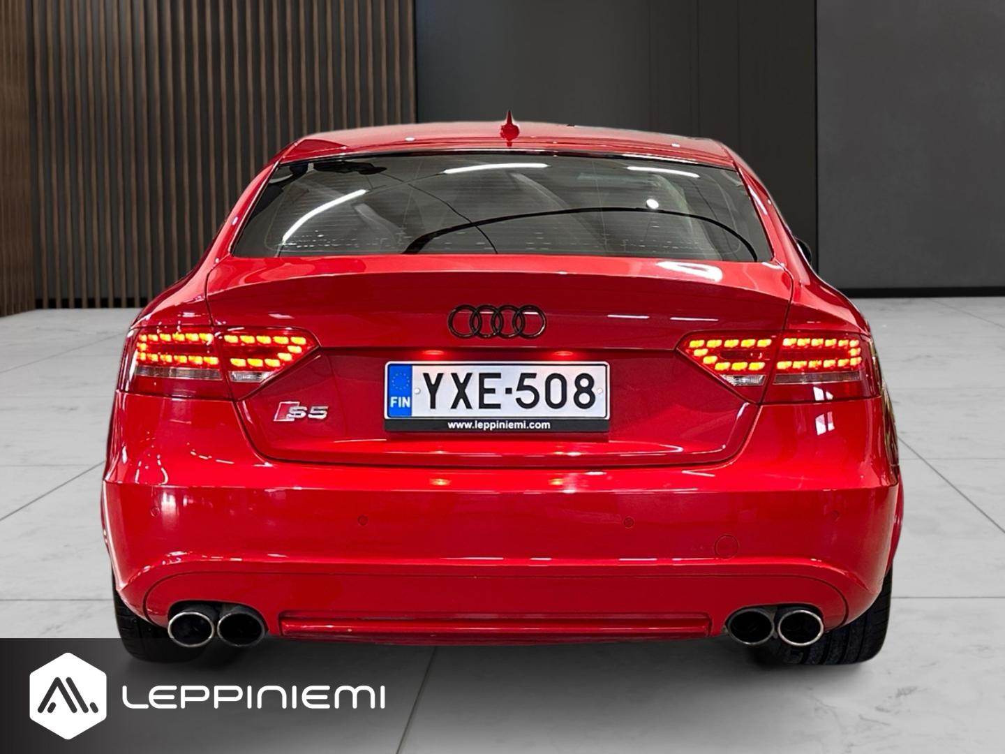 AUDI S5 2010