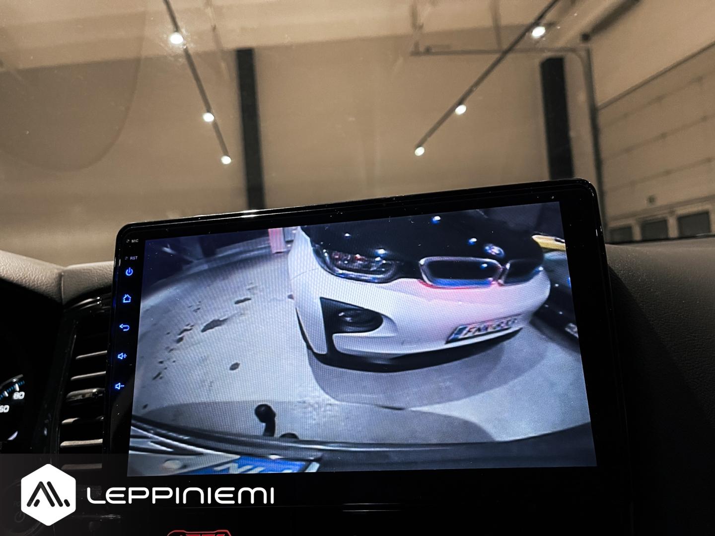 MITSUBISHI Outlander PHEV 2014