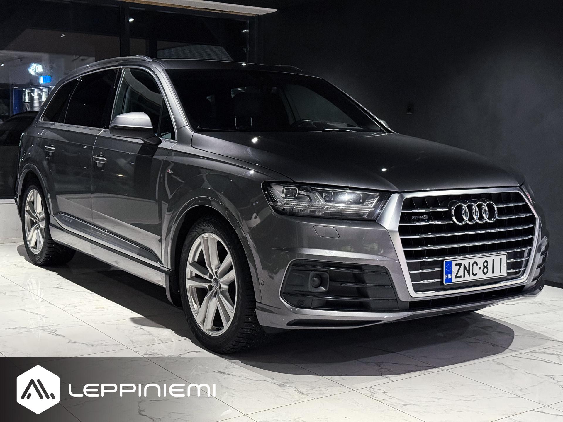 AUDI Q7 2016