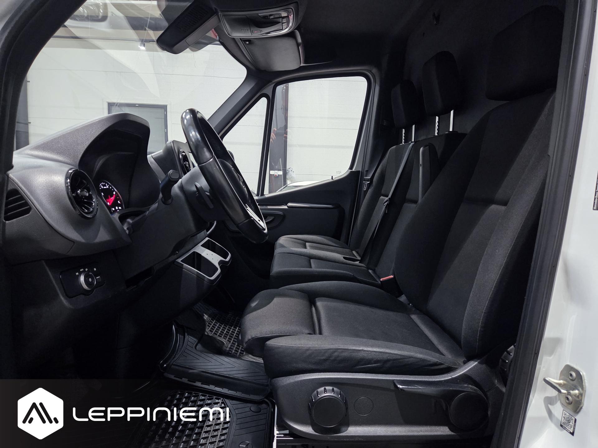 MERCEDES-BENZ Sprinter 2022