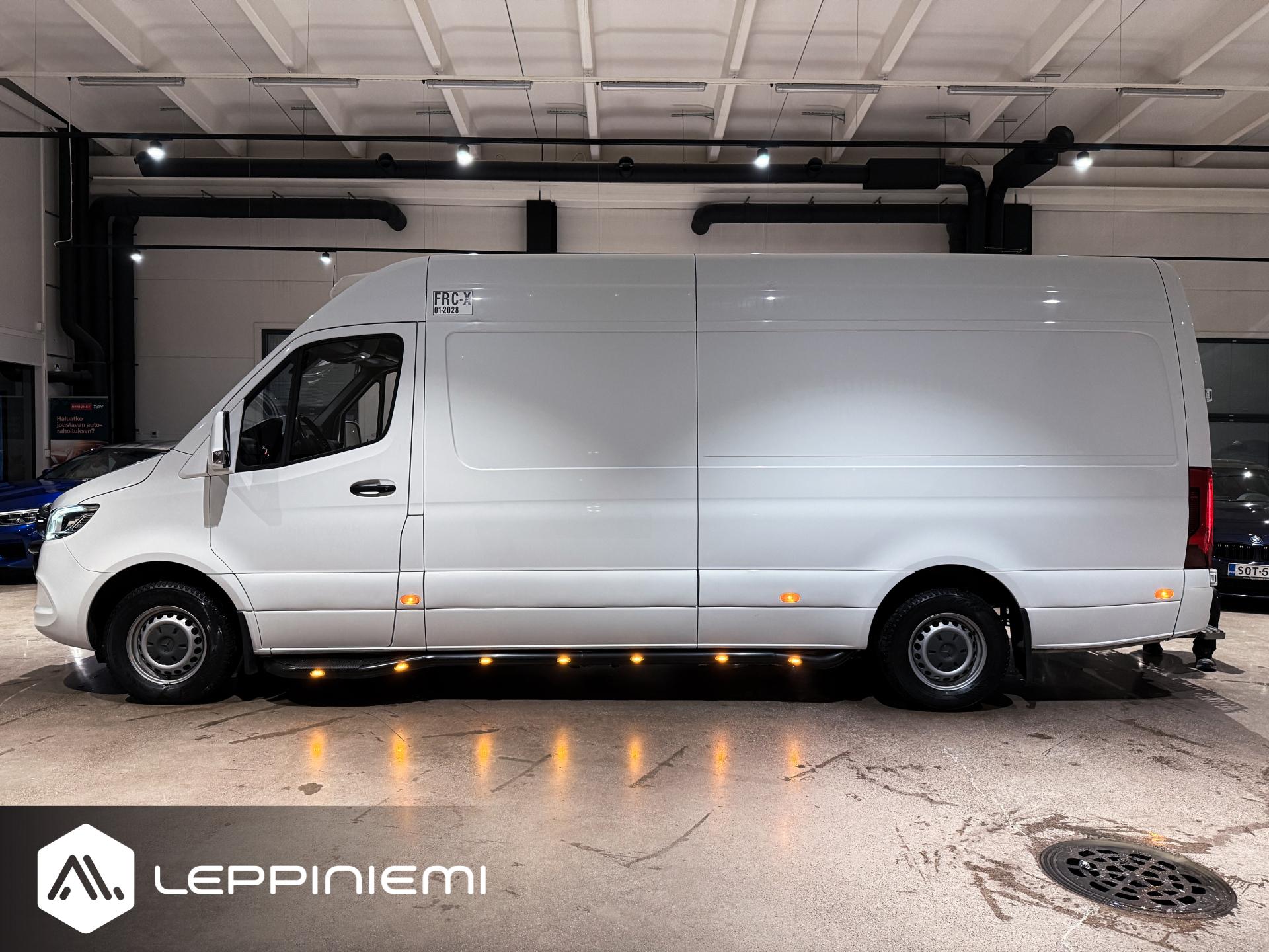 MERCEDES-BENZ Sprinter 2022
